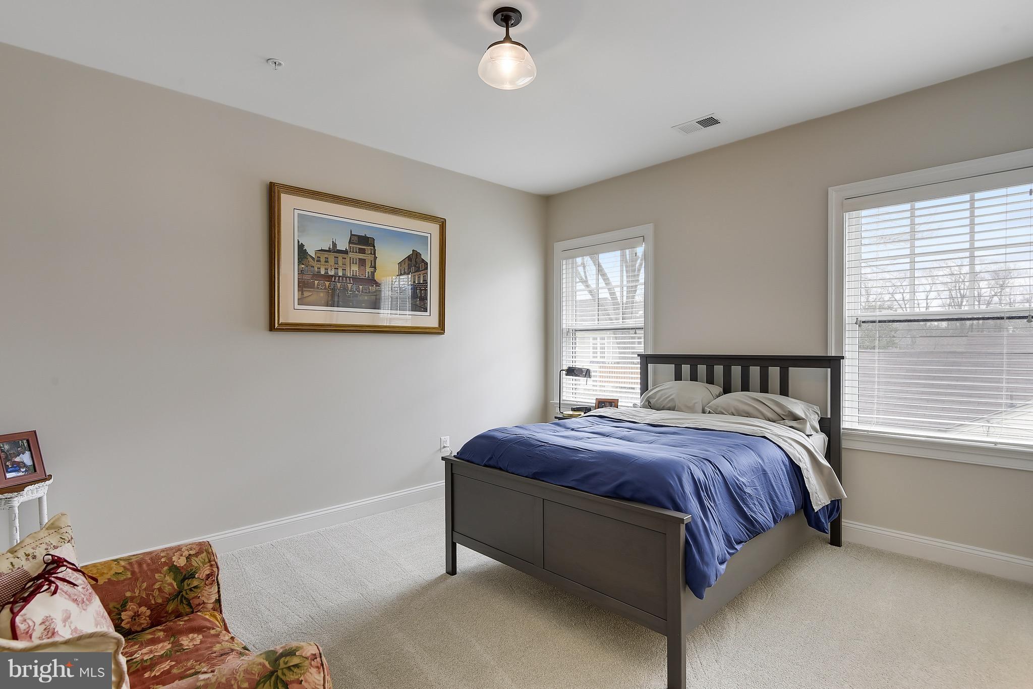 HILLMEAD - Residential