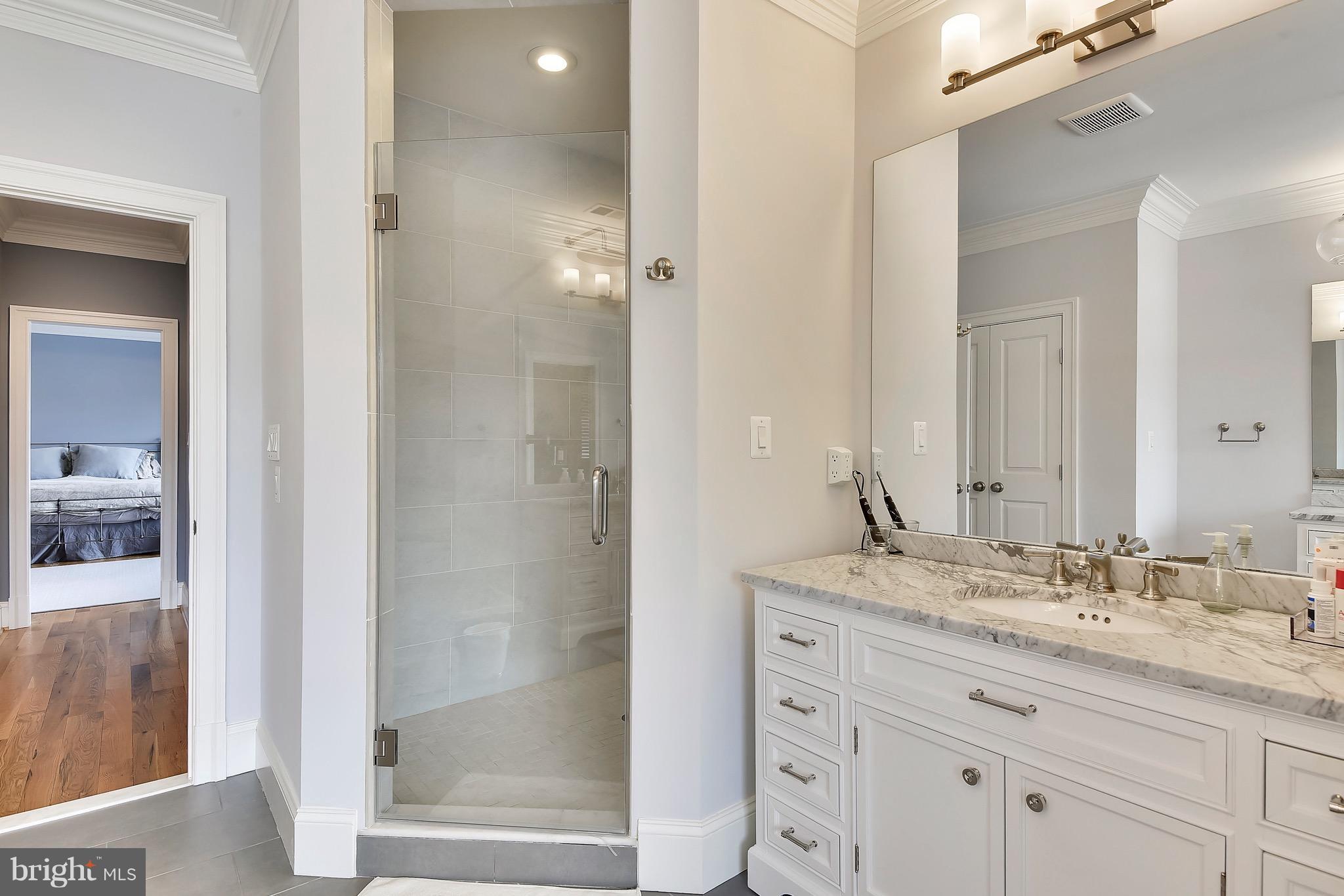 HILLMEAD - Residential