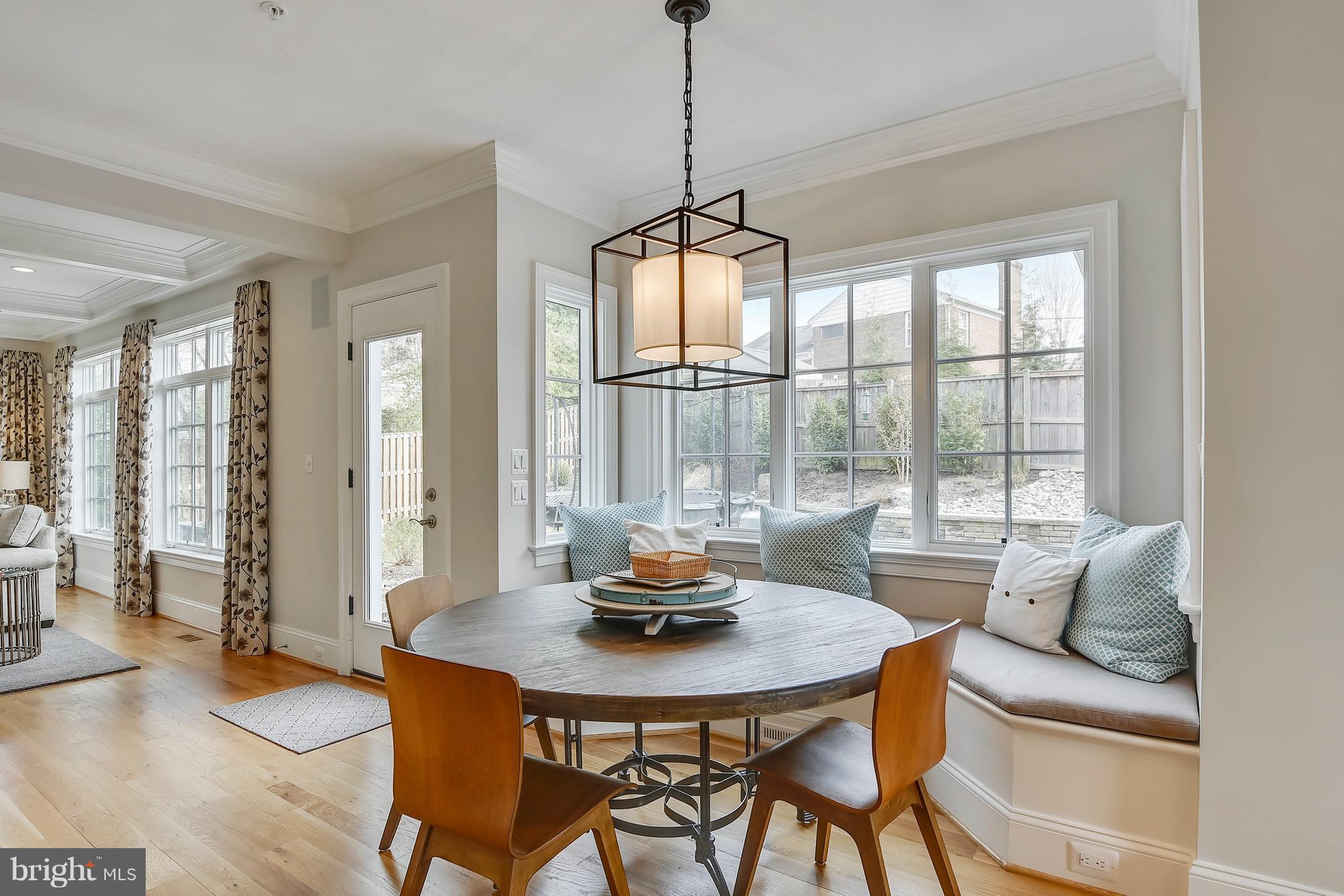 HILLMEAD - Residential