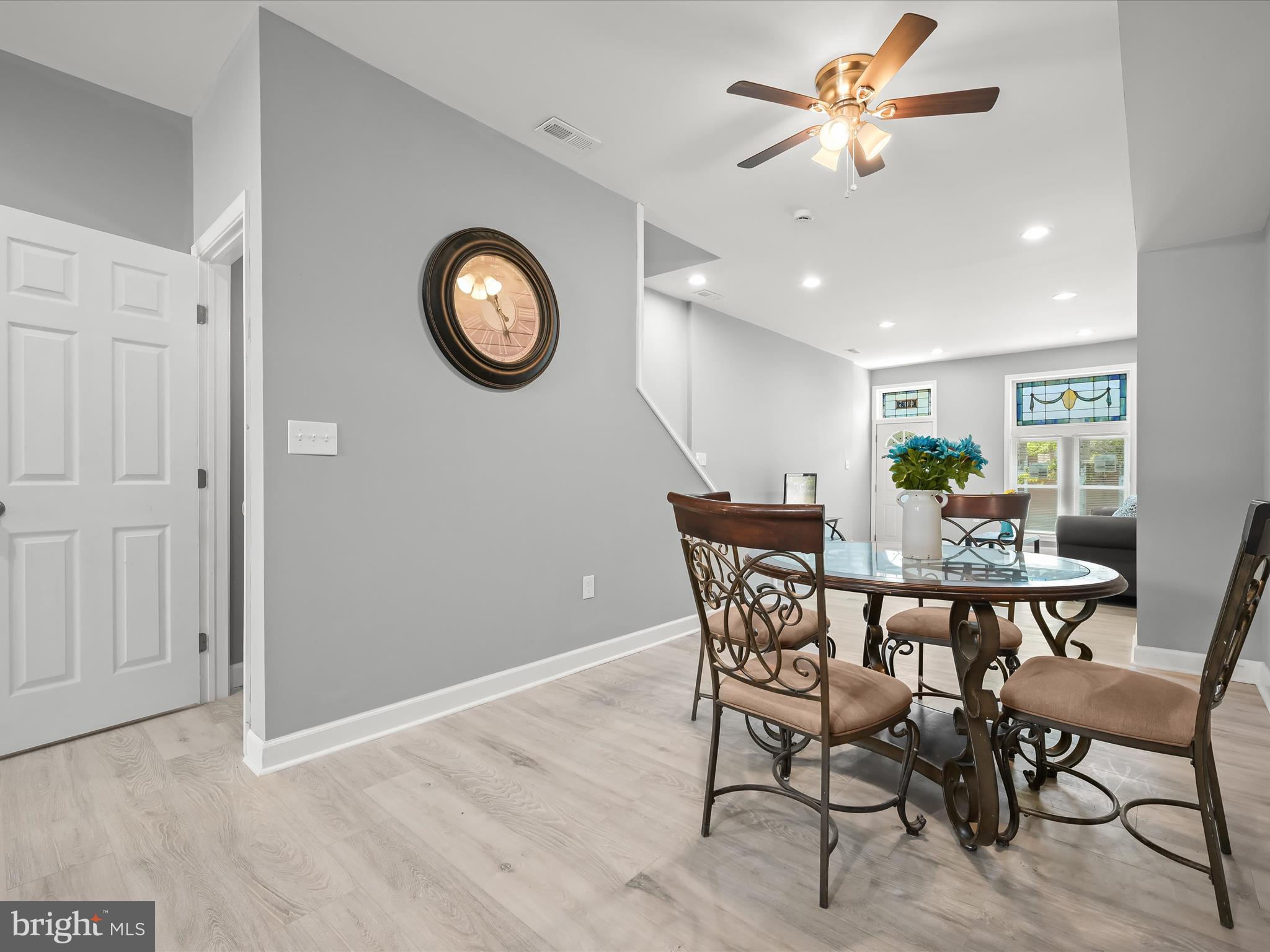 GREEKTOWN - Residential