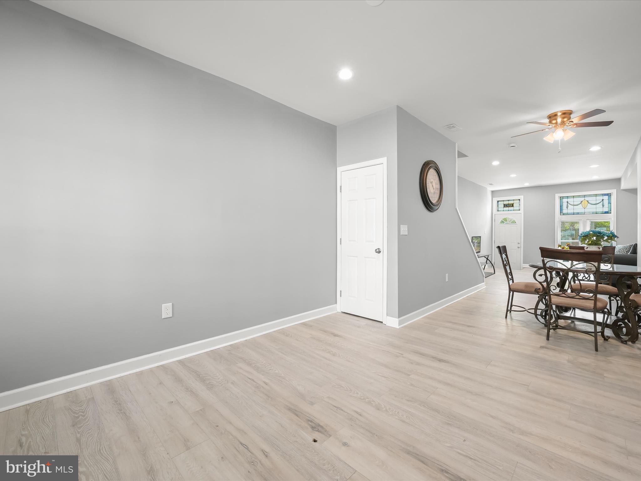 GREEKTOWN - Residential