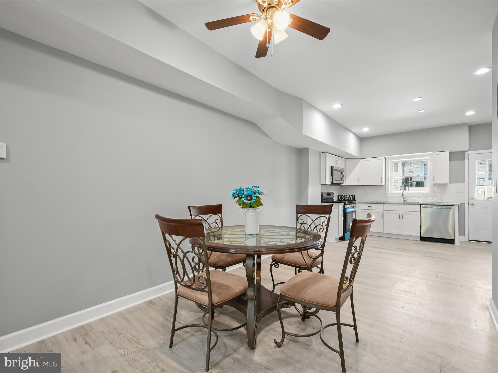 GREEKTOWN - Residential