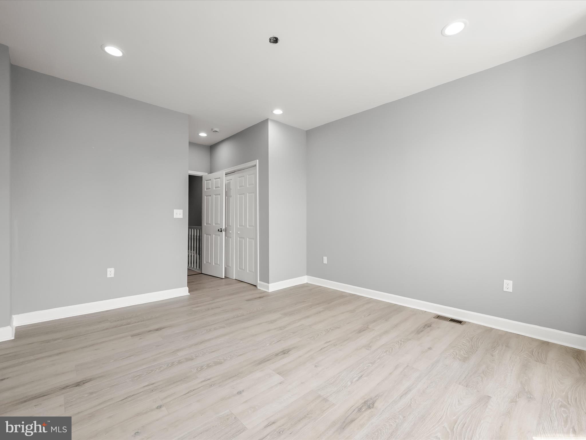 GREEKTOWN - Residential