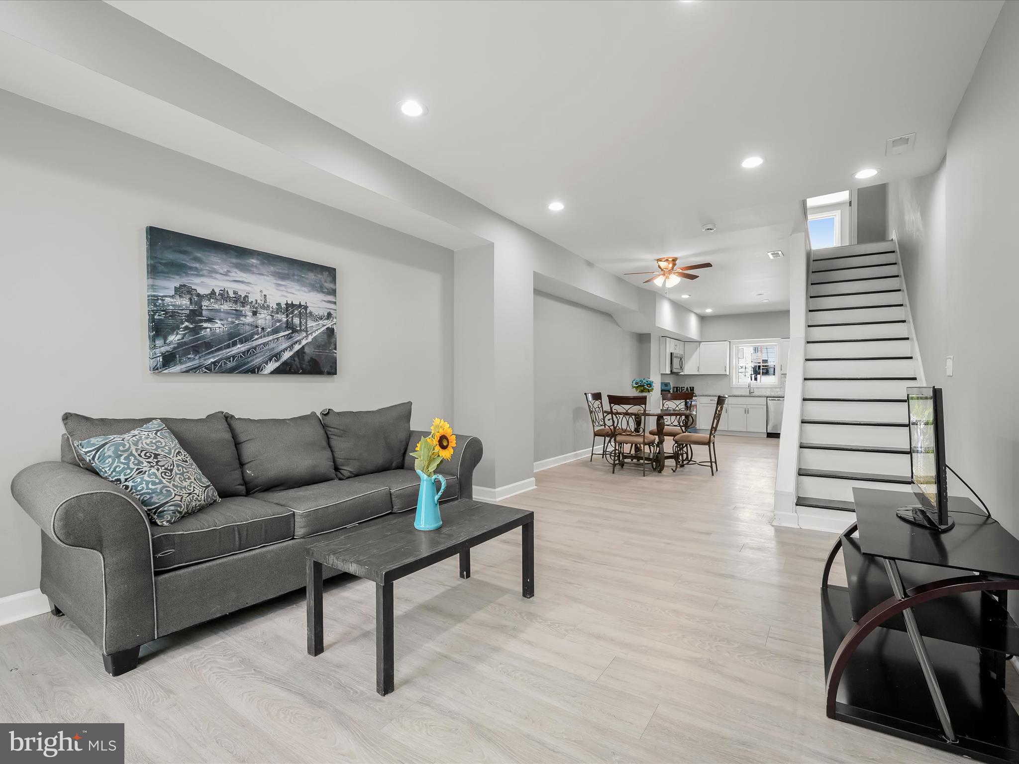 GREEKTOWN - Residential