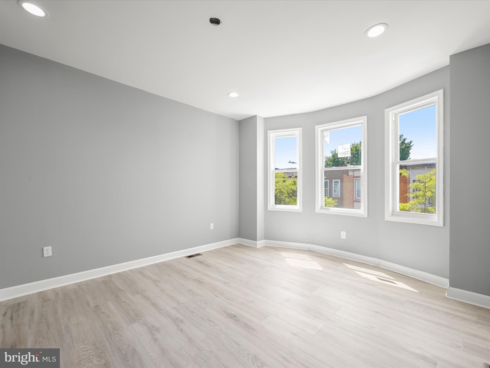 GREEKTOWN - Residential