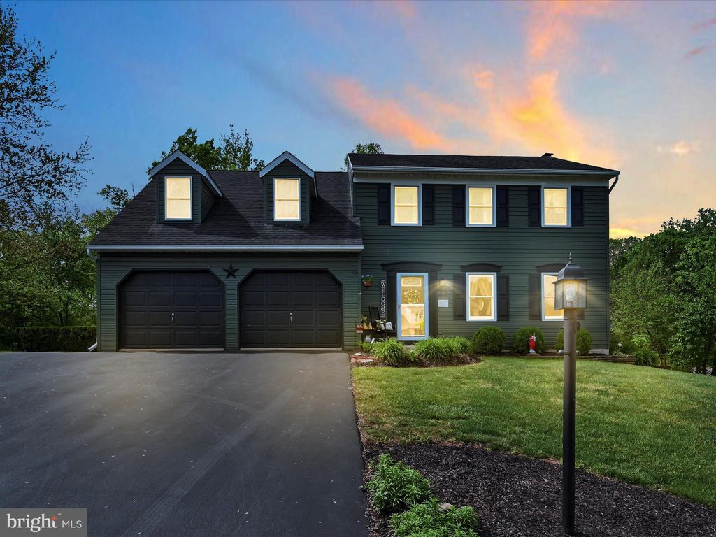 Photo of 21 Ingham Drive, Stevens, PA 17578 (MLS # PALA2050144)