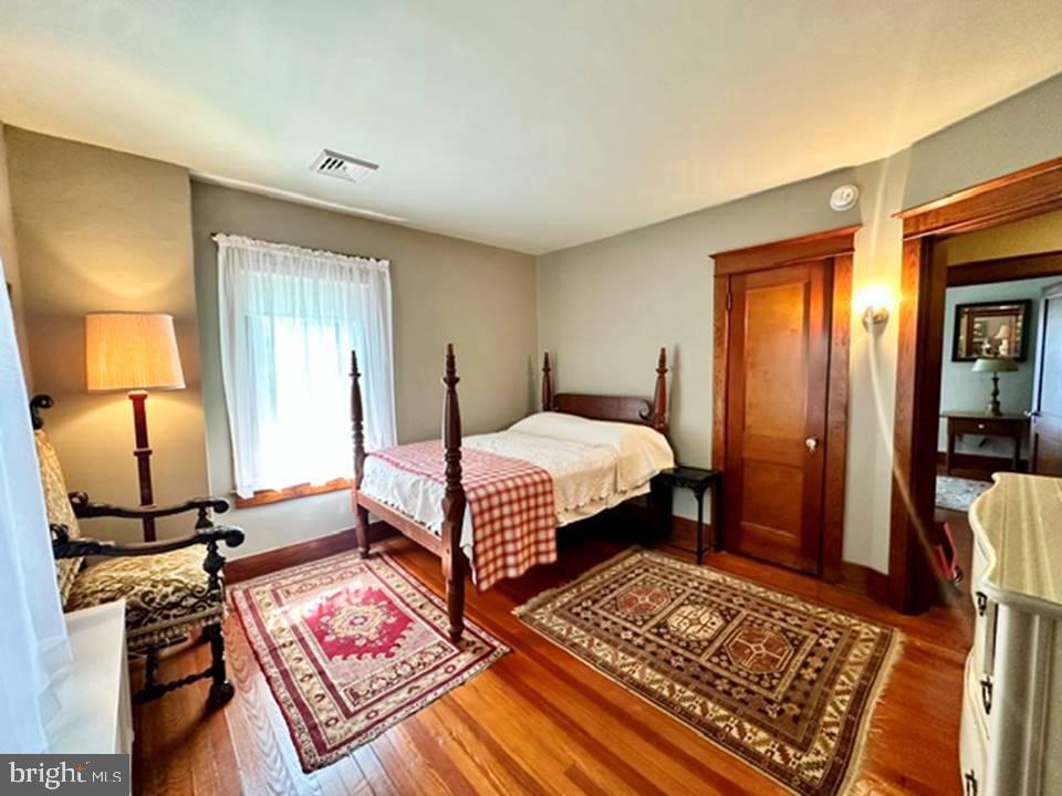 PANSEY HILL - Residential