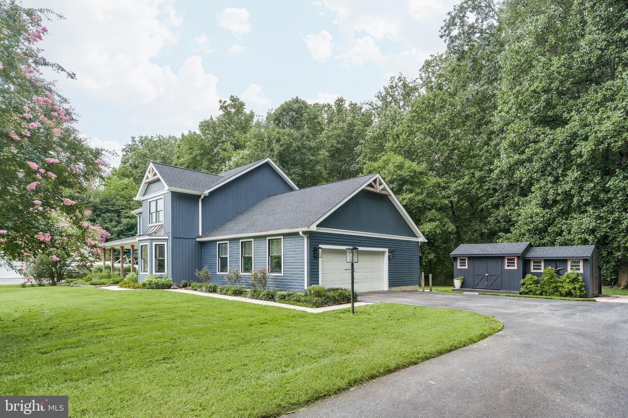 196 BREON LANE