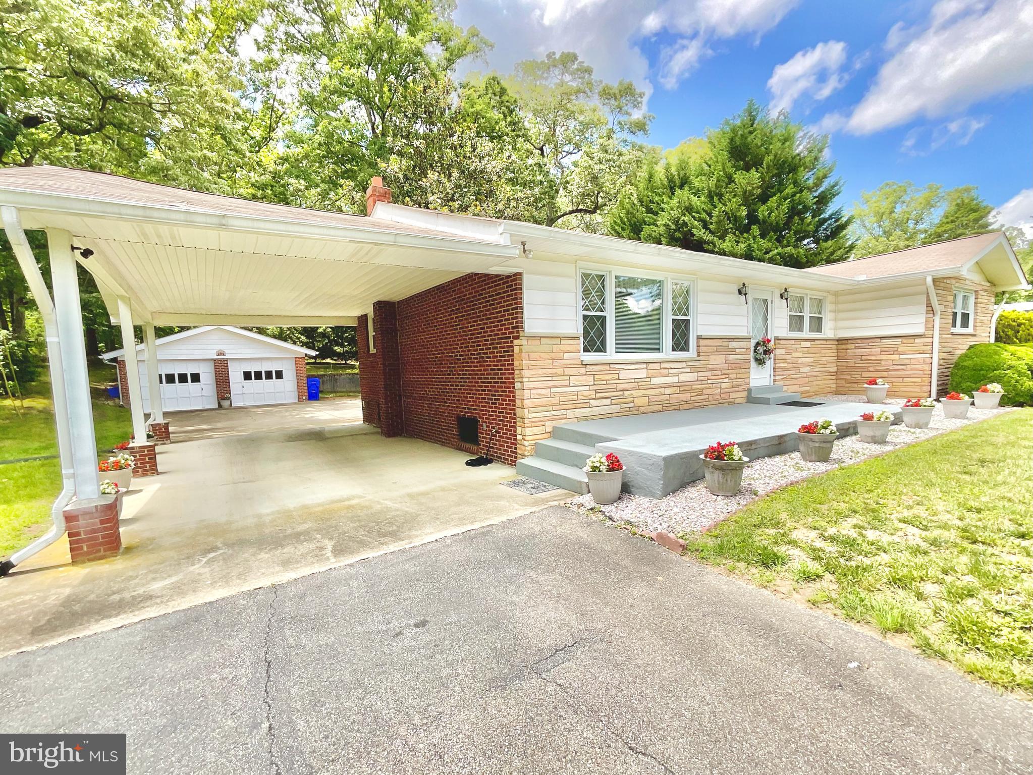 FOREST PARK - Residential