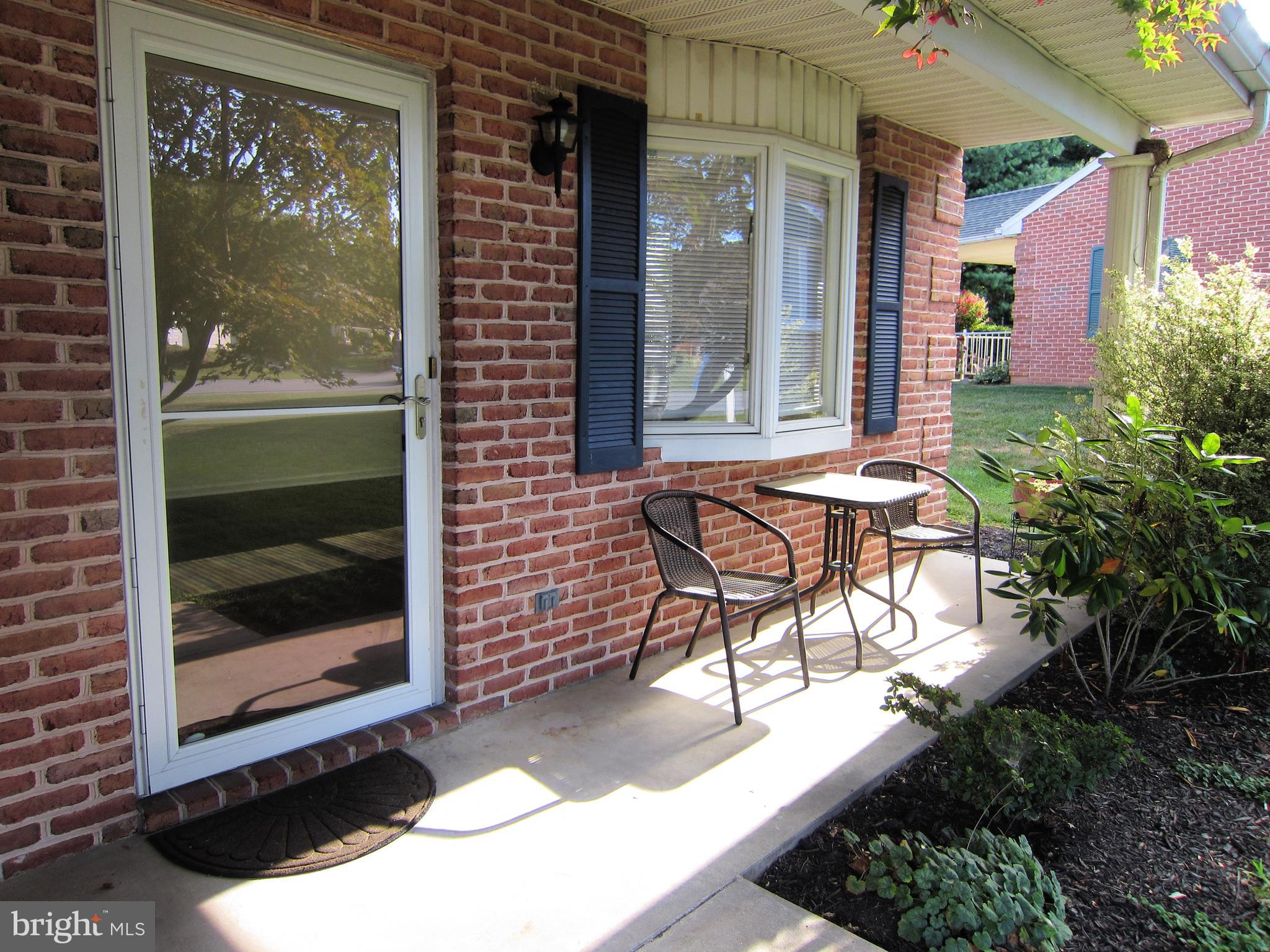 TOWNE OAK VILLAGE - Residential