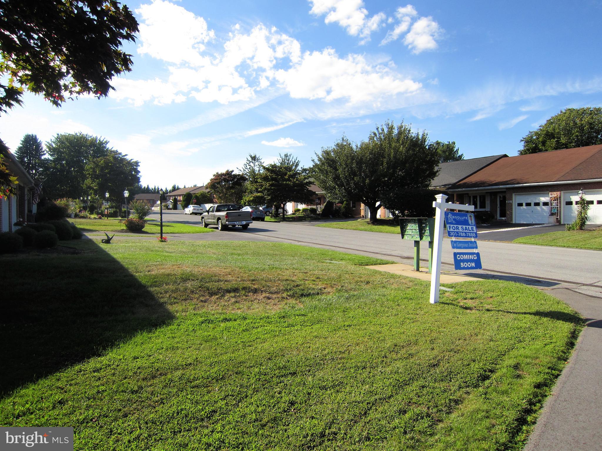 TOWNE OAK VILLAGE - Residential