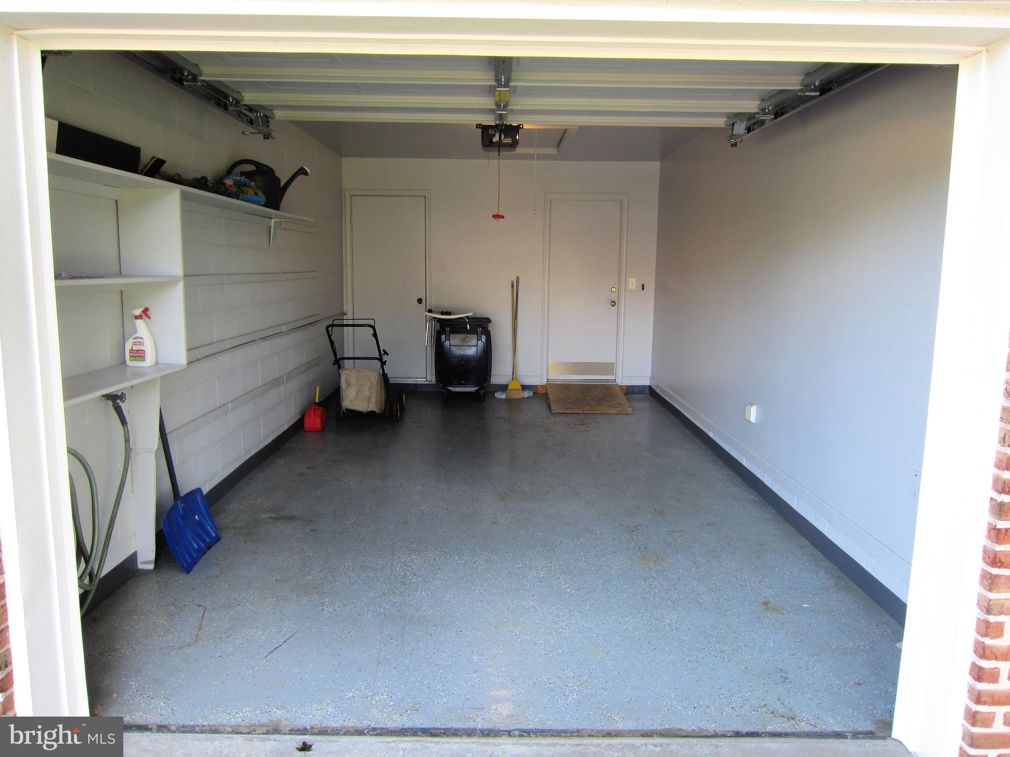 TOWNE OAK VILLAGE - Residential