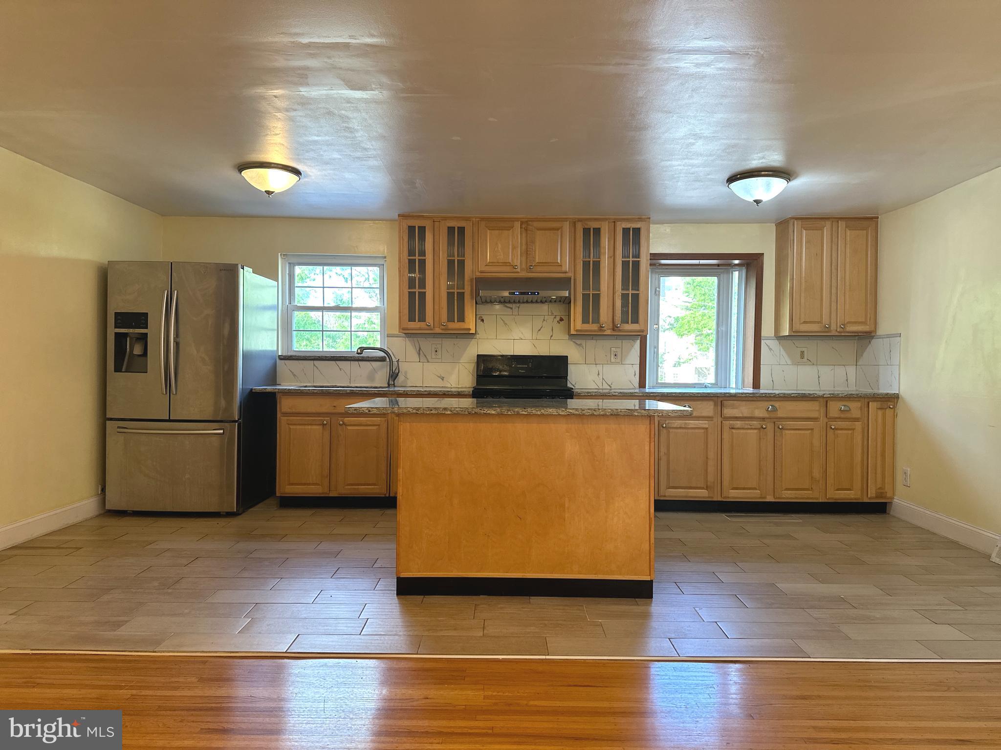 FOX CHASE - Residential