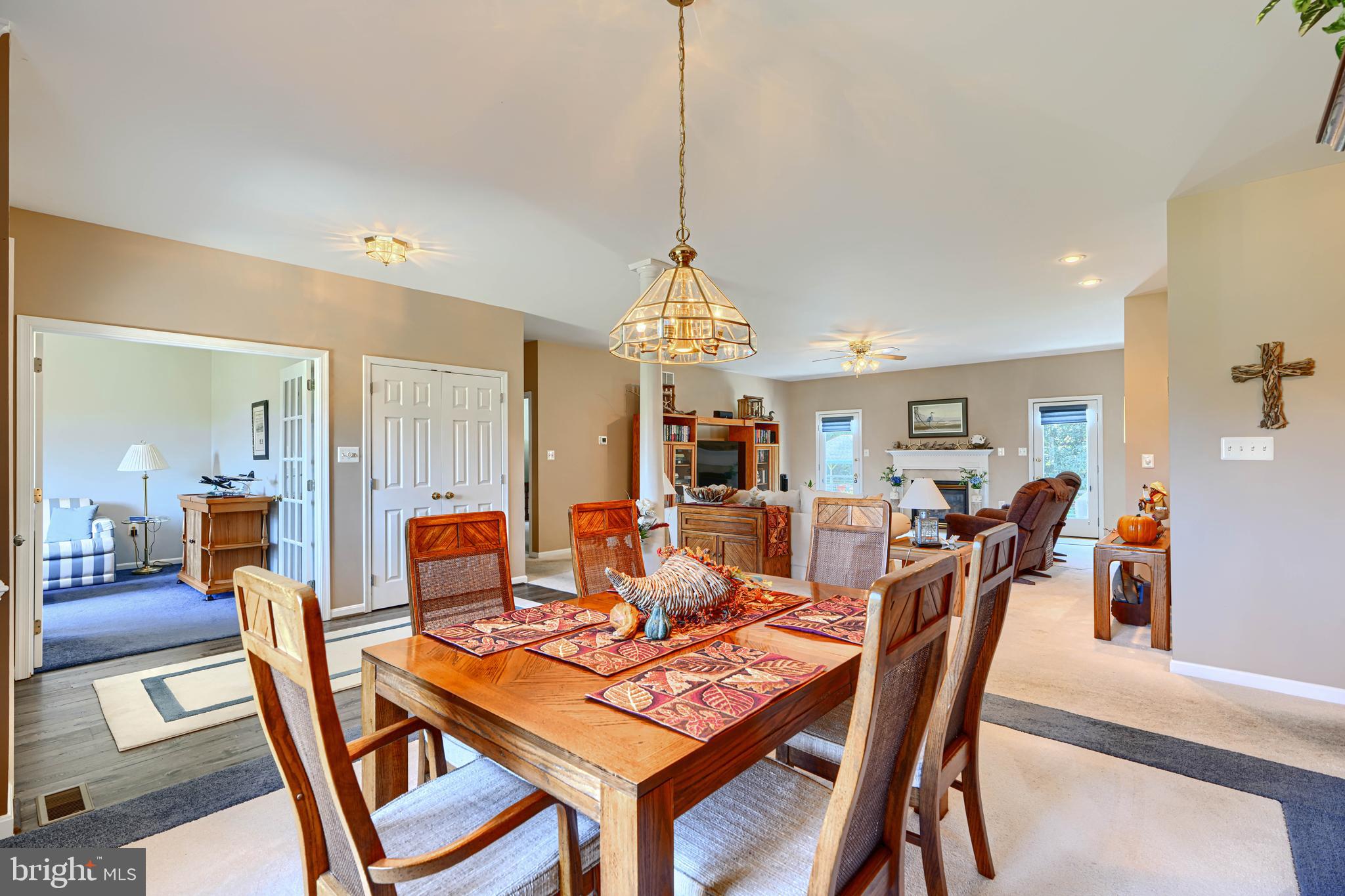 MALLARD'S POND - Residential