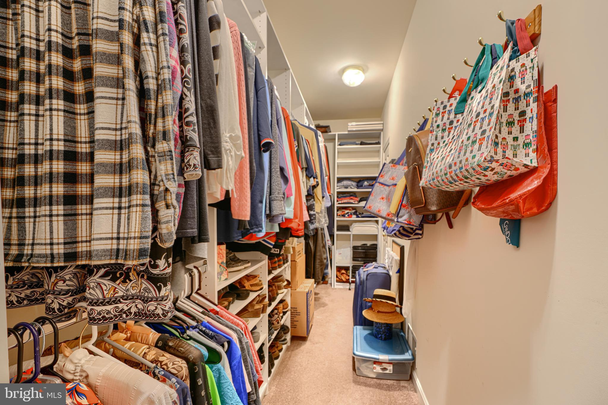 MALLARD'S POND - Residential