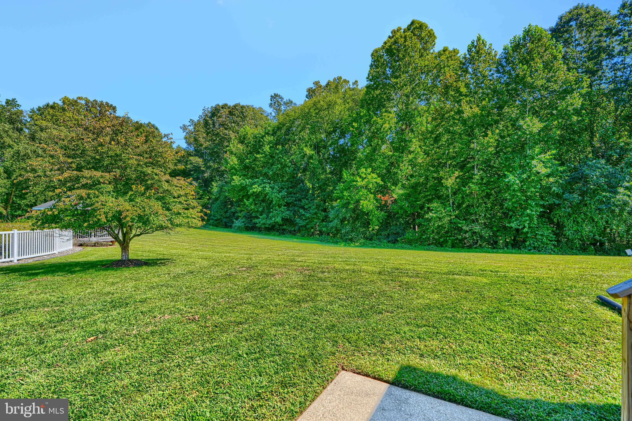 MALLARD'S POND - Residential
