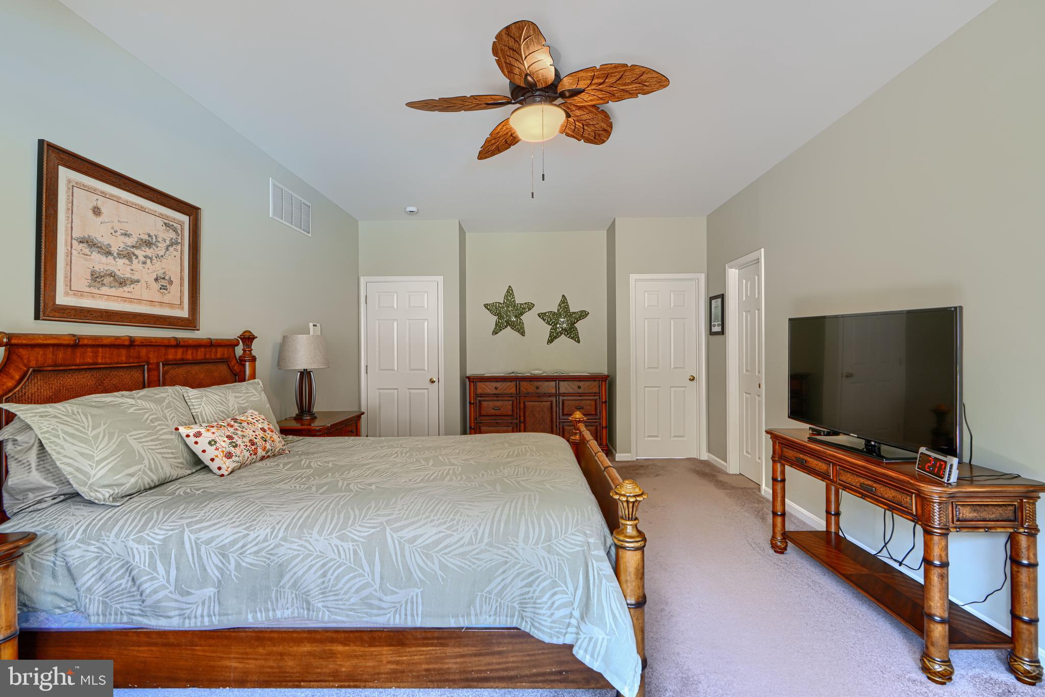 MALLARD'S POND - Residential