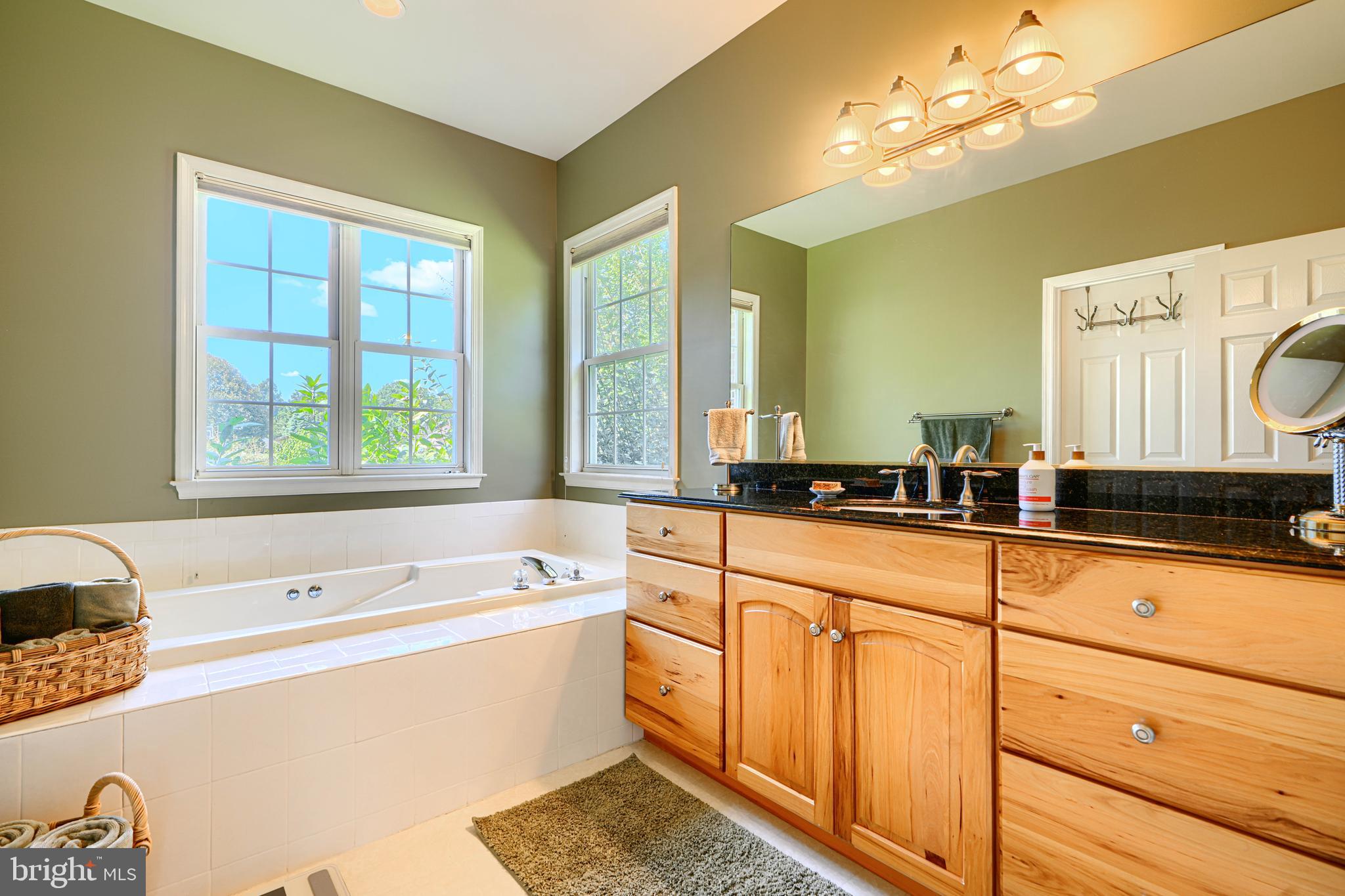 MALLARD'S POND - Residential