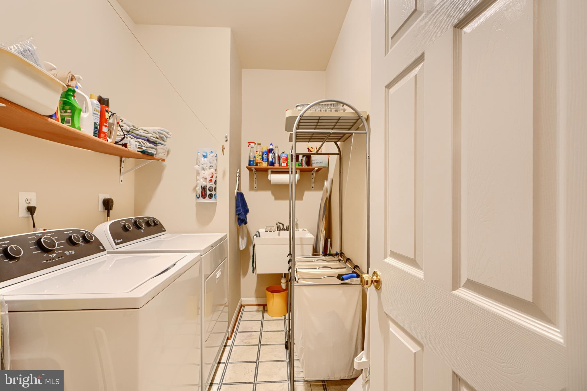 MALLARD'S POND - Residential