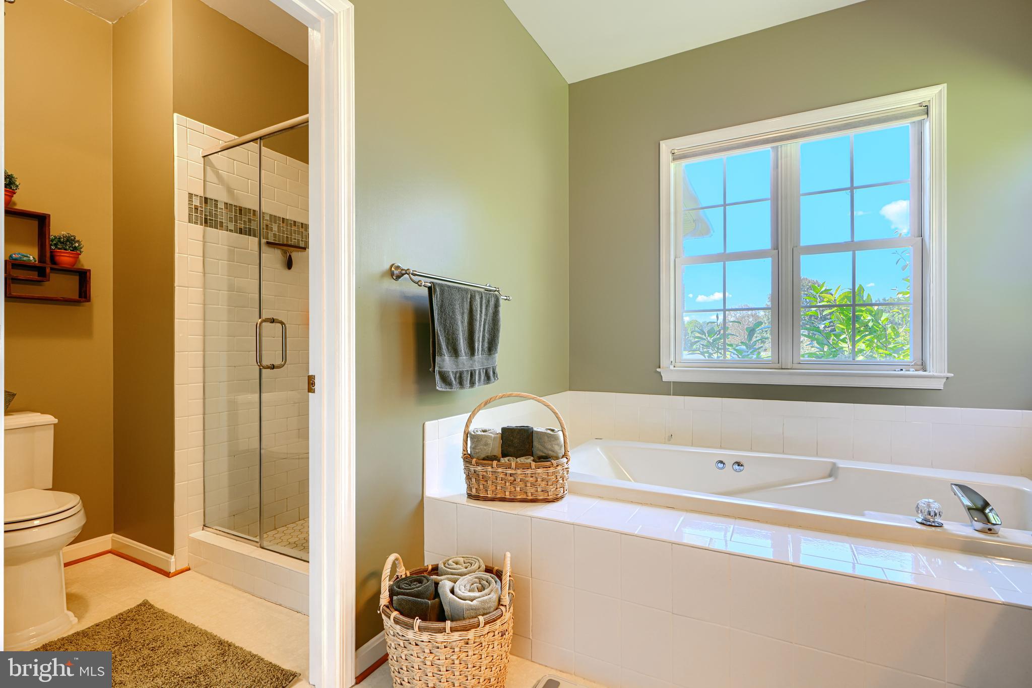 MALLARD'S POND - Residential