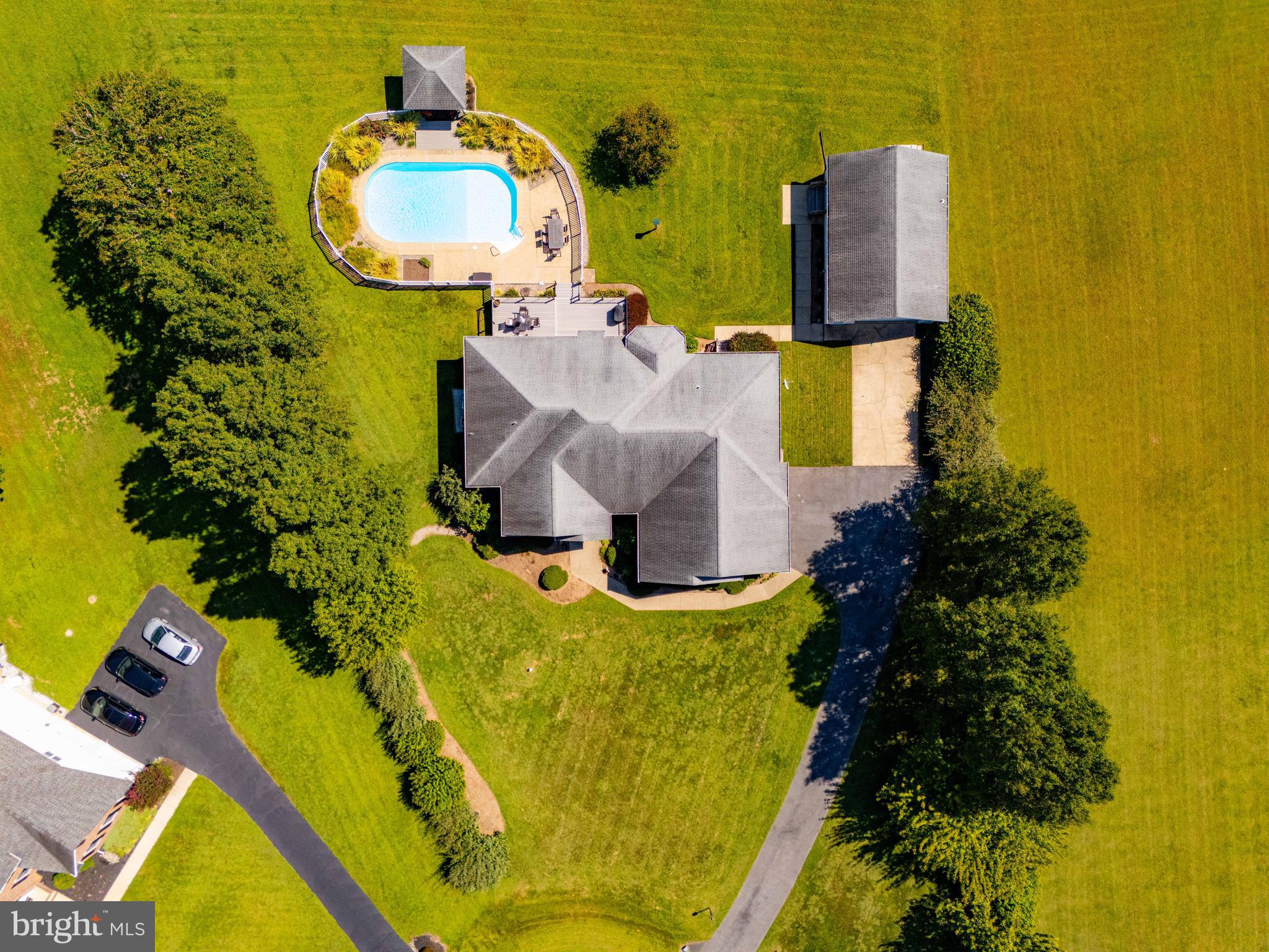 MALLARD'S POND - Residential