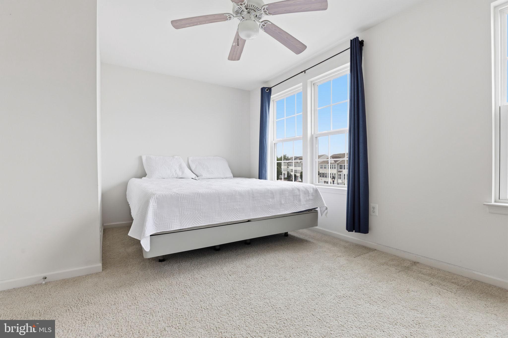 HERITAGE CROSSING CONDOMINIUM - Residential