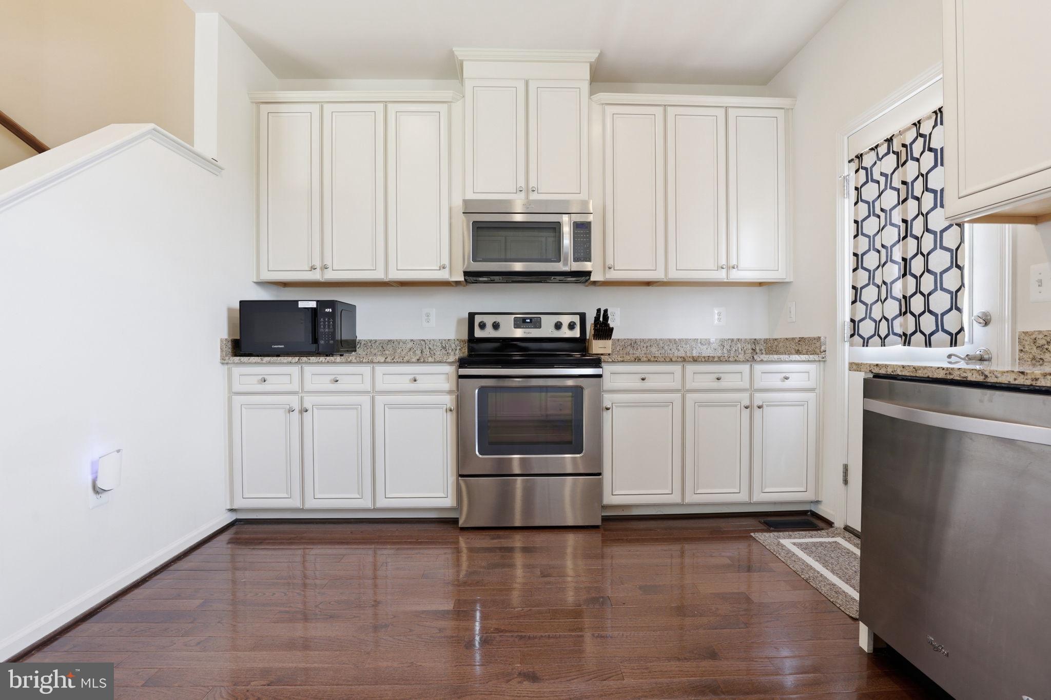 HERITAGE CROSSING CONDOMINIUM - Residential