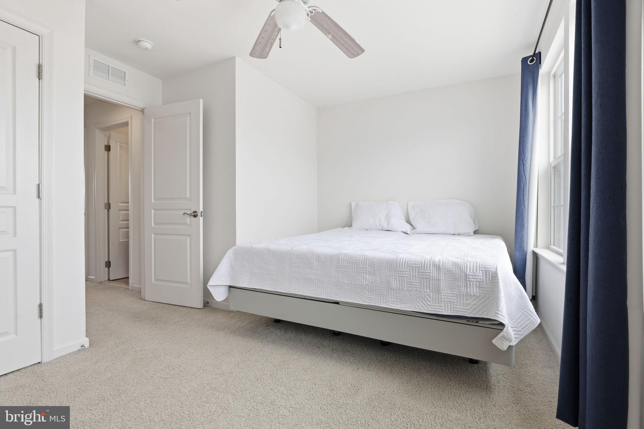 HERITAGE CROSSING CONDOMINIUM - Residential
