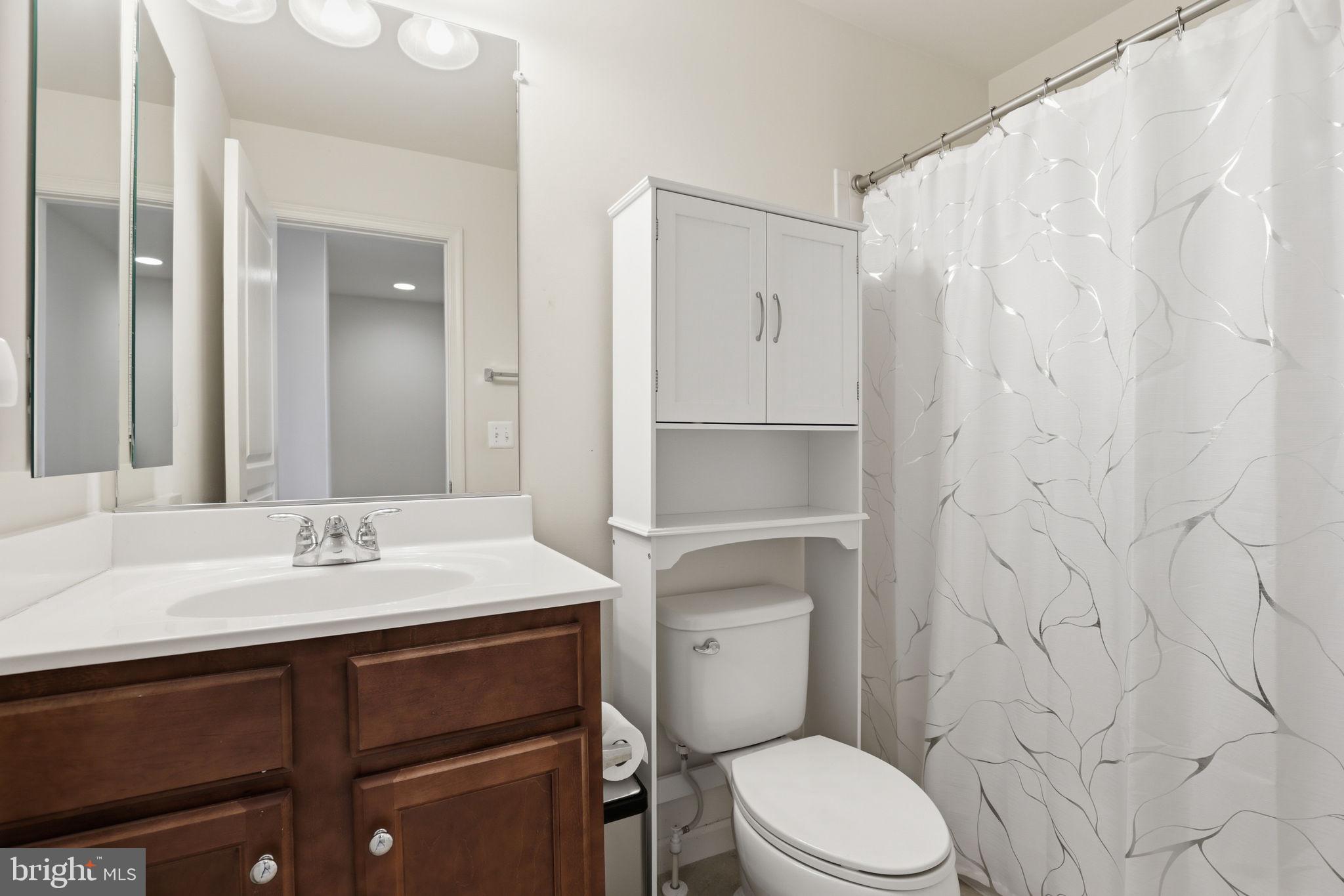HERITAGE CROSSING CONDOMINIUM - Residential