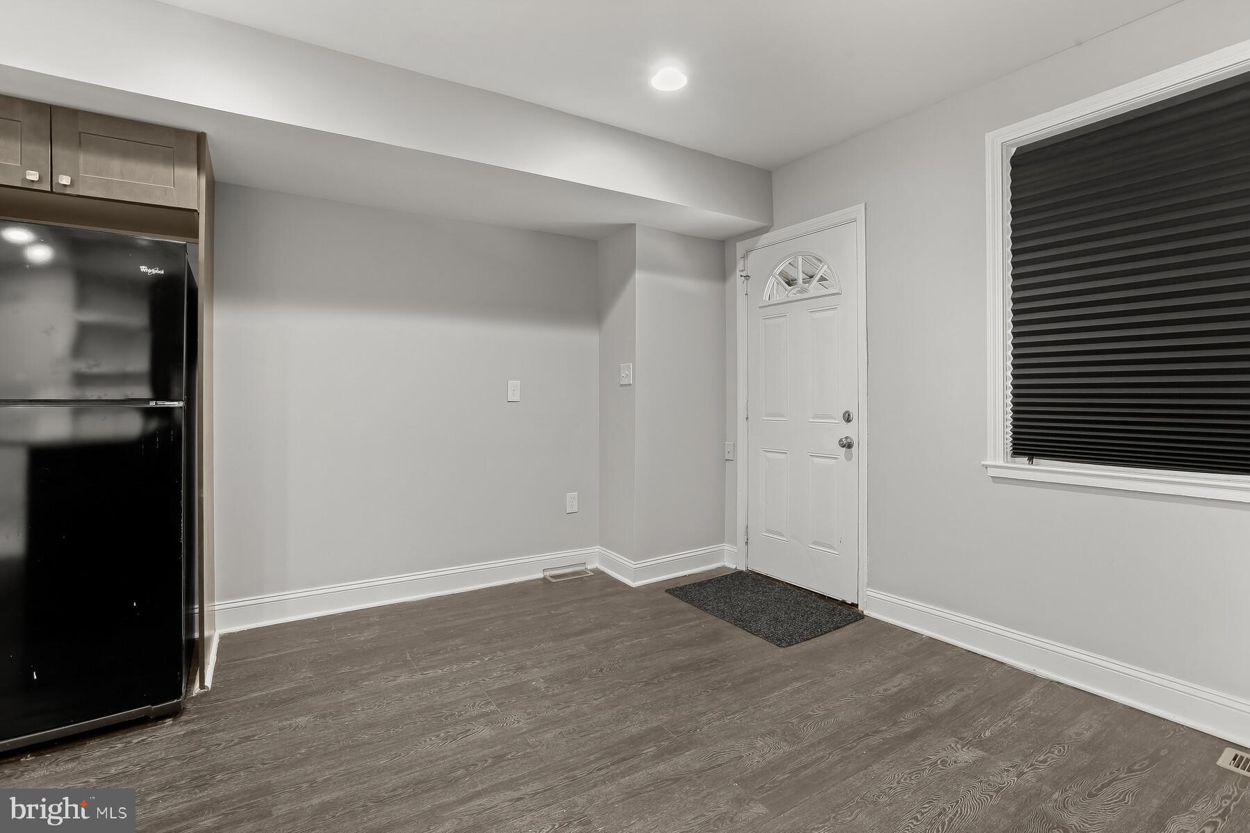 JOSEPH LEE - Residential