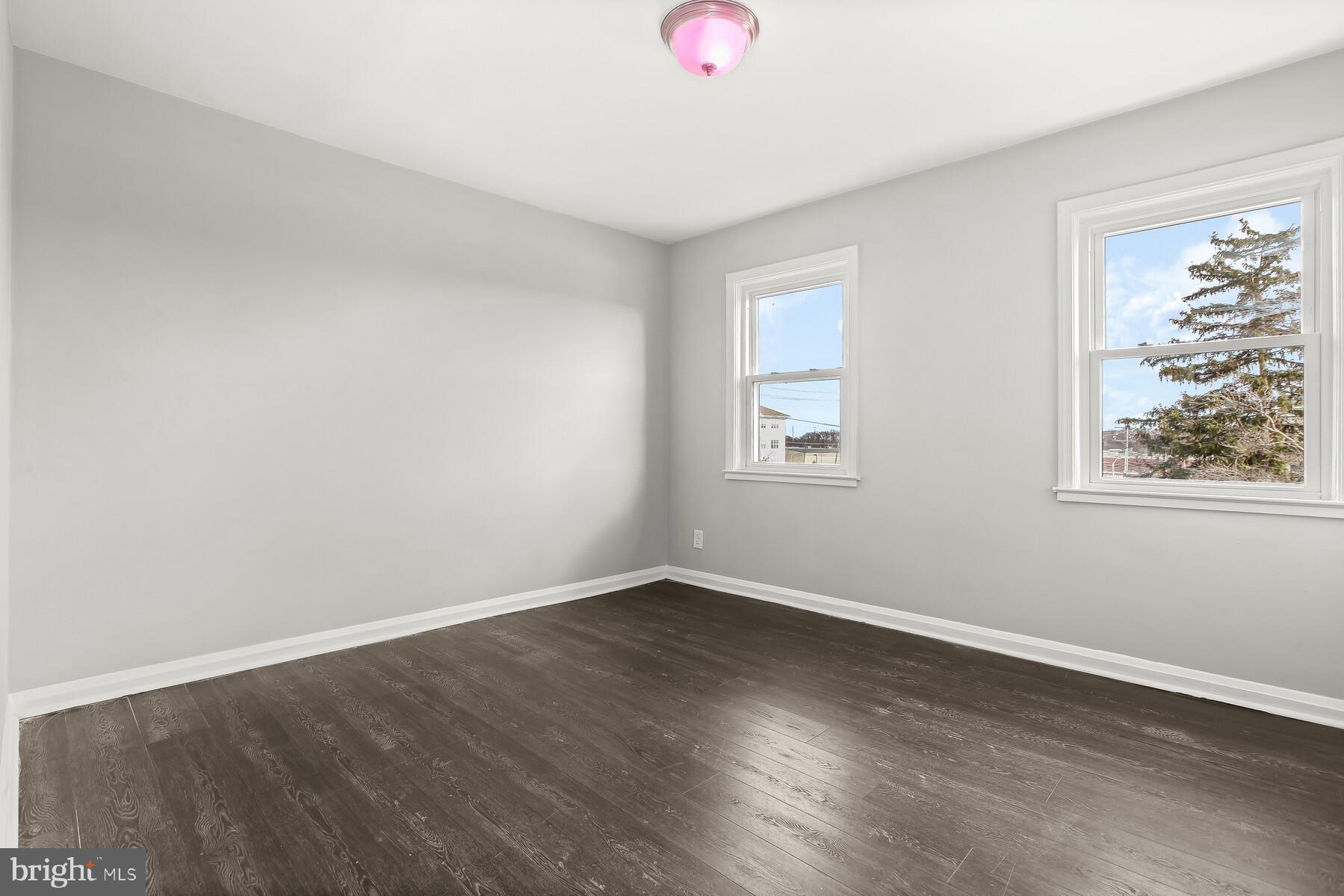 JOSEPH LEE - Residential