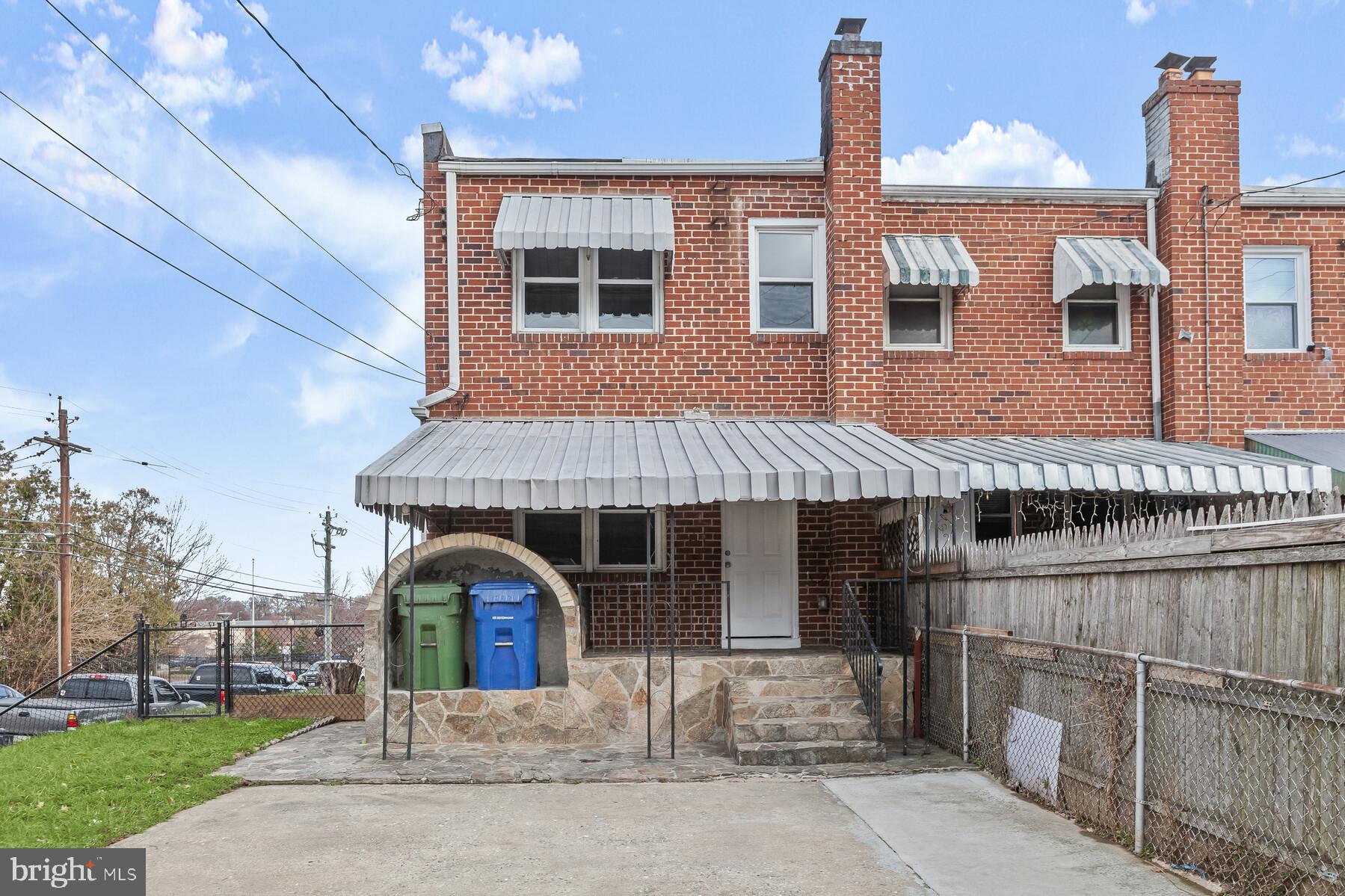 JOSEPH LEE - Residential