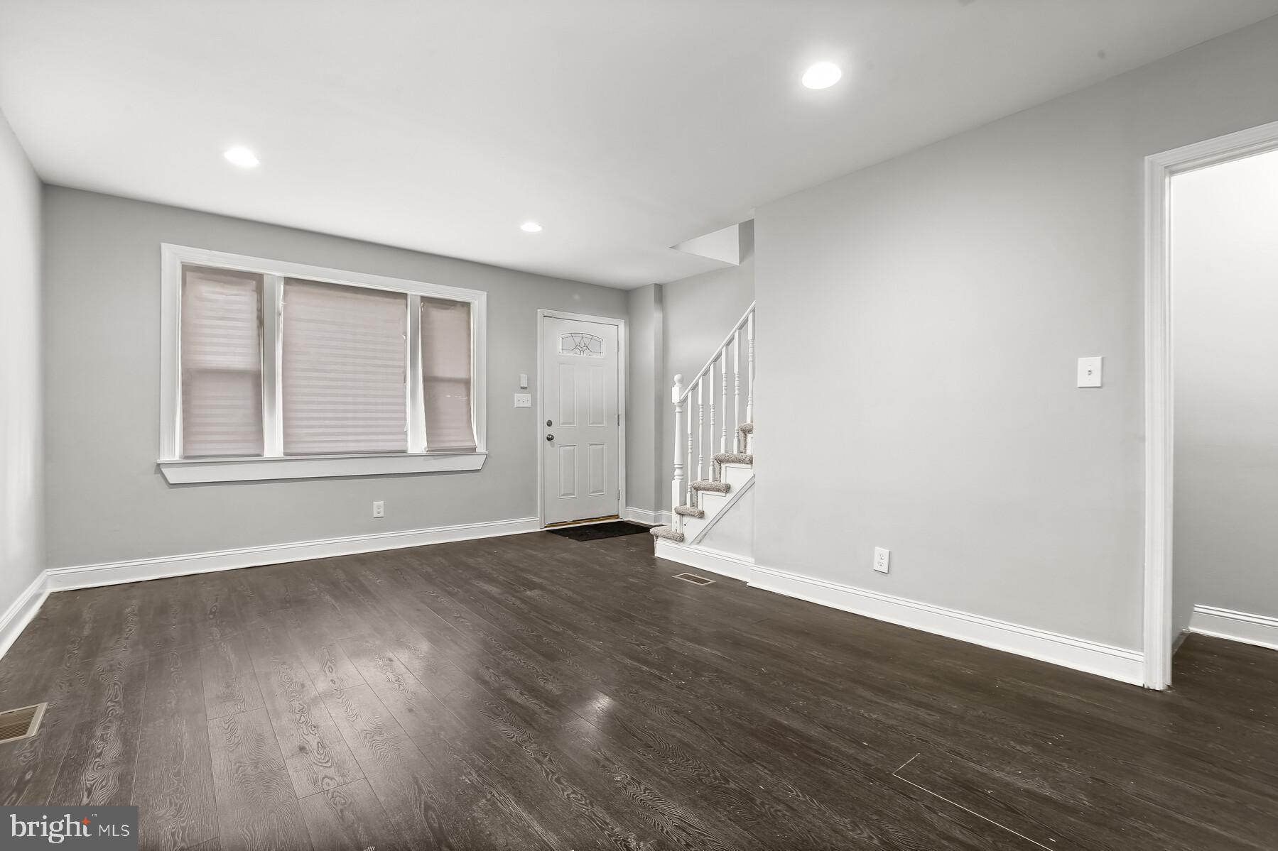 JOSEPH LEE - Residential