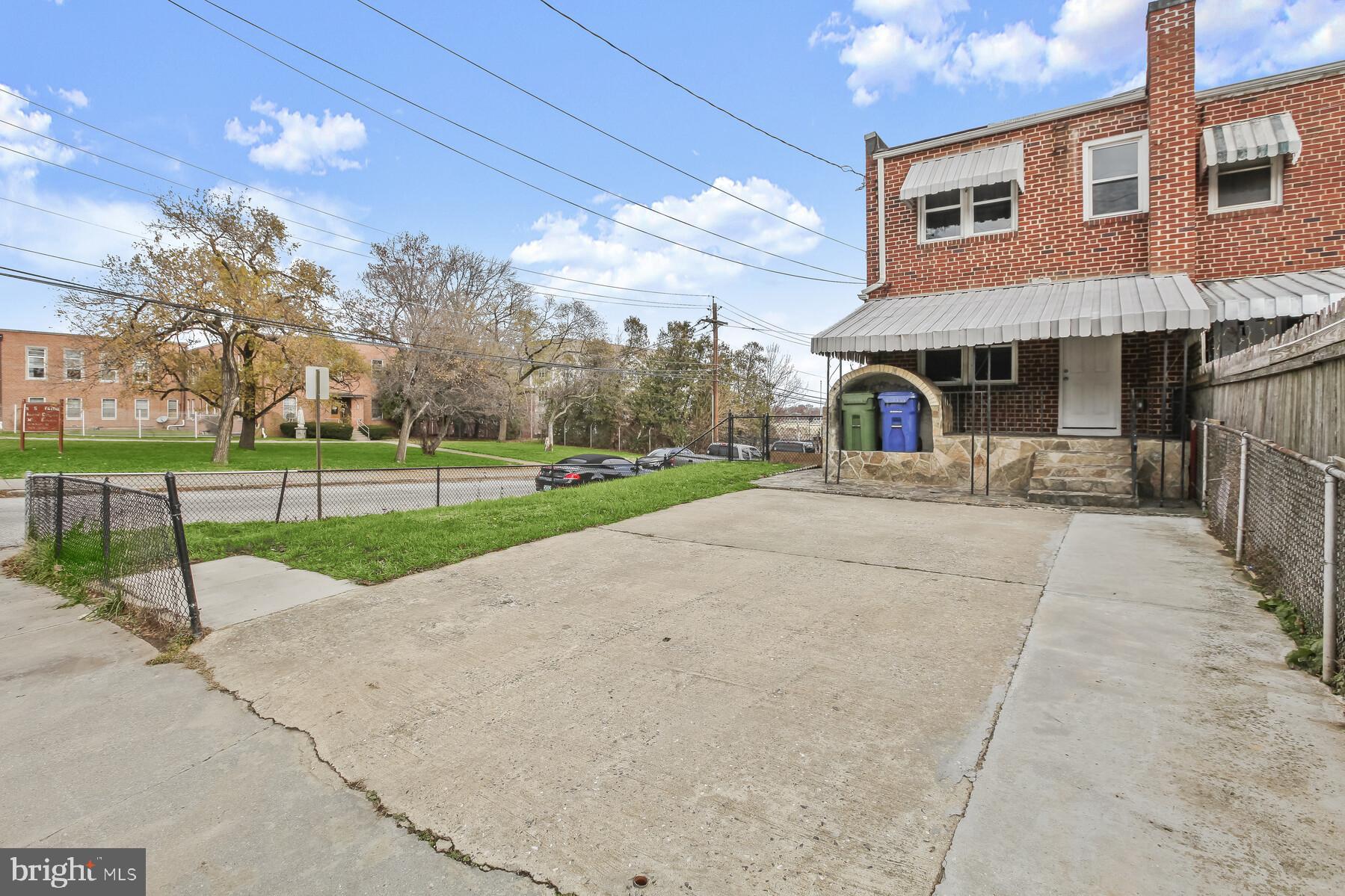 JOSEPH LEE - Residential