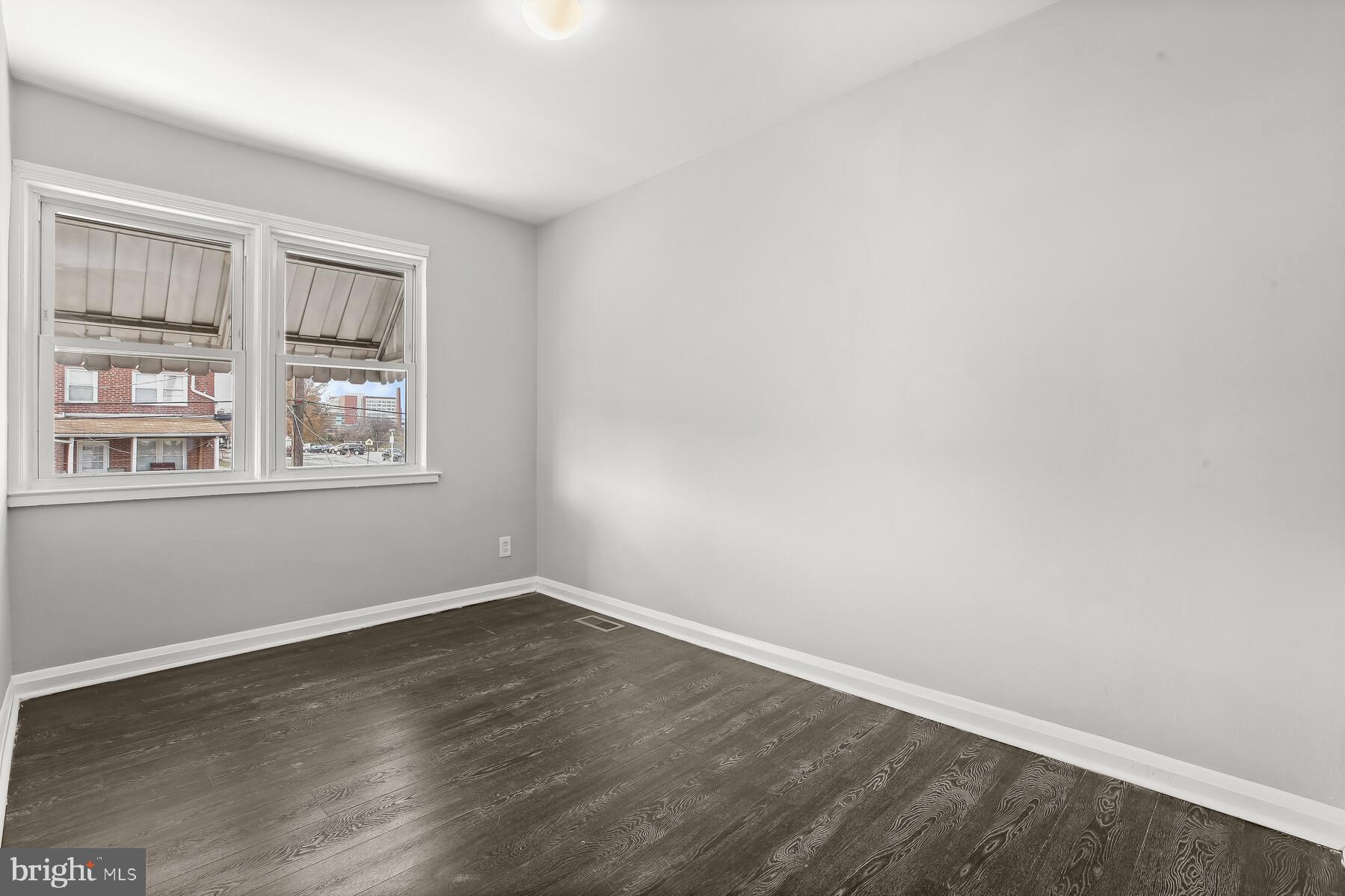 JOSEPH LEE - Residential