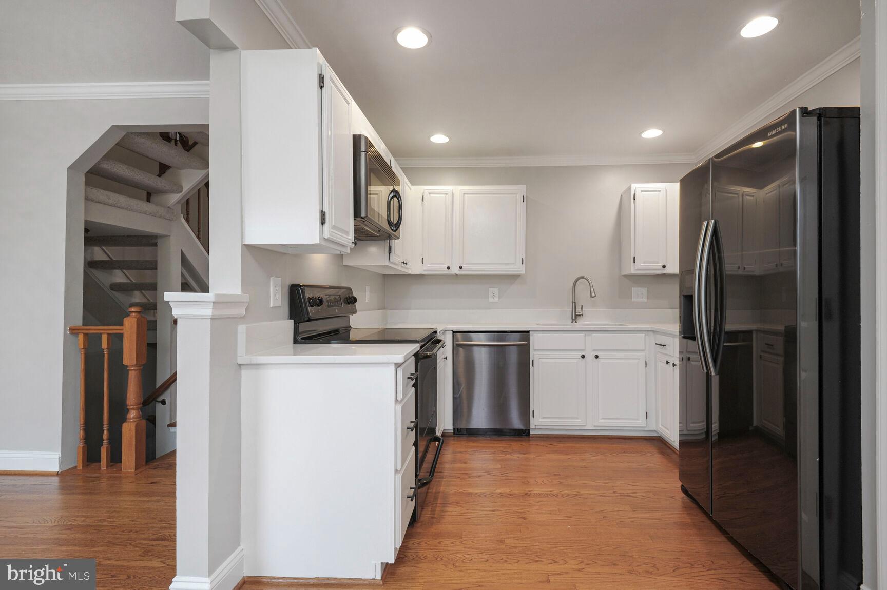 FOX CREEK - Residential