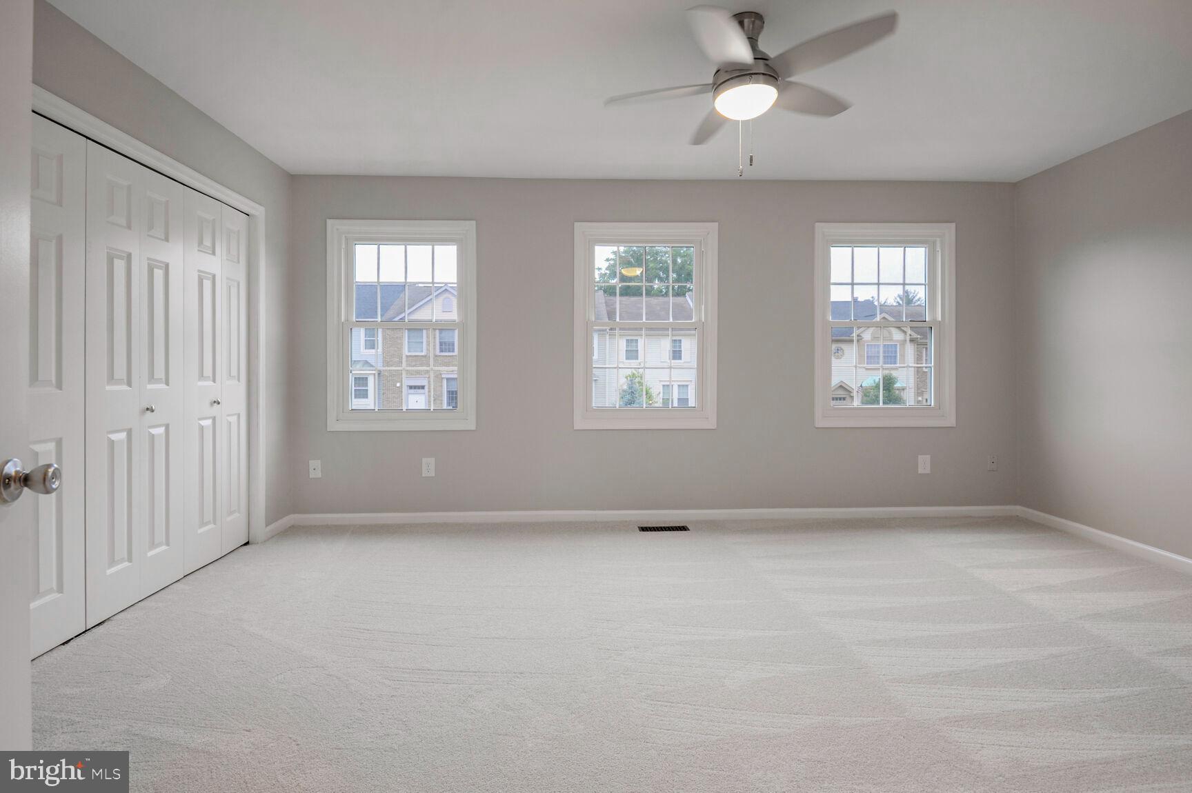 FOX CREEK - Residential