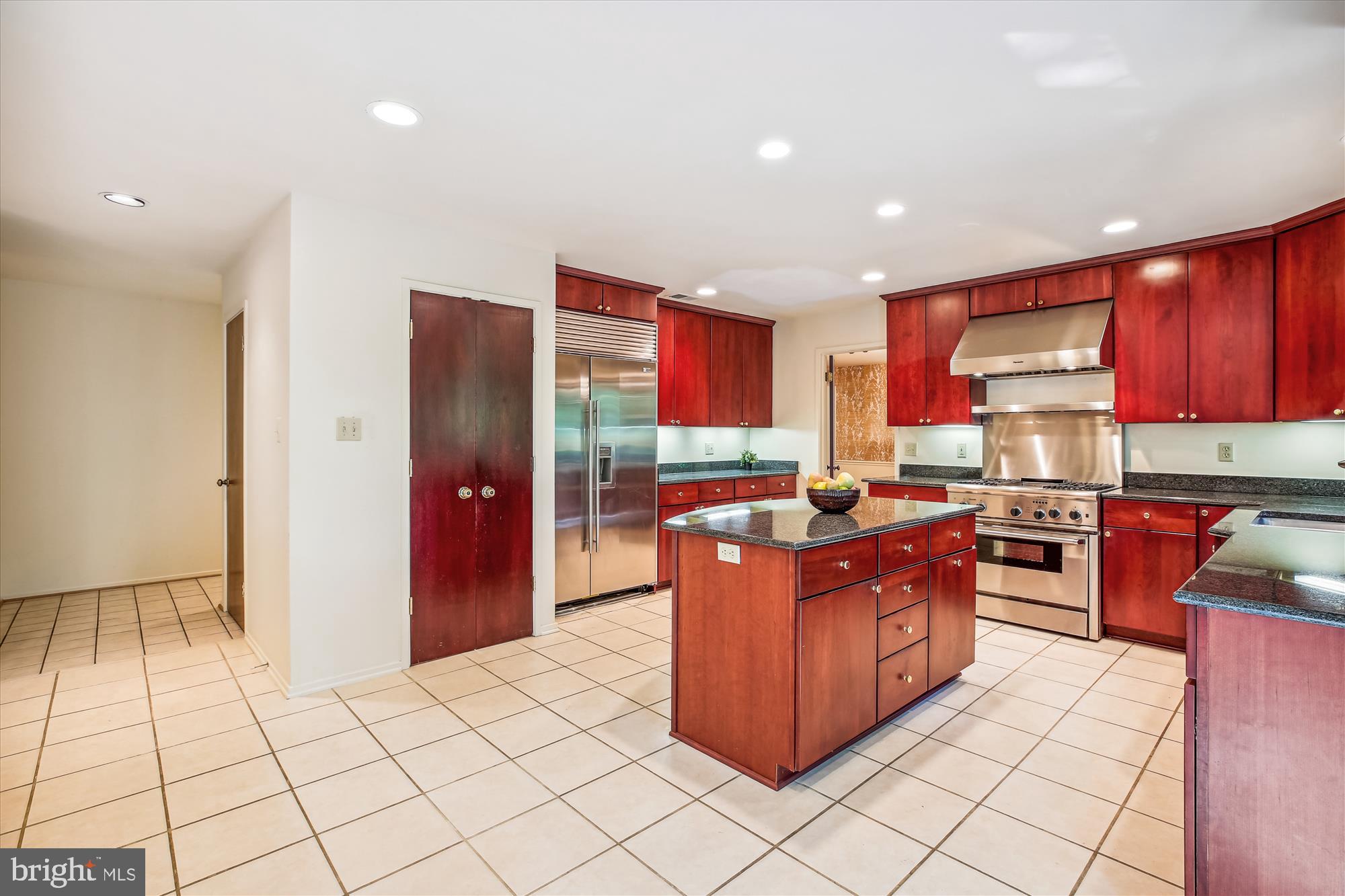 WEST BETHESDA PARK - Residential