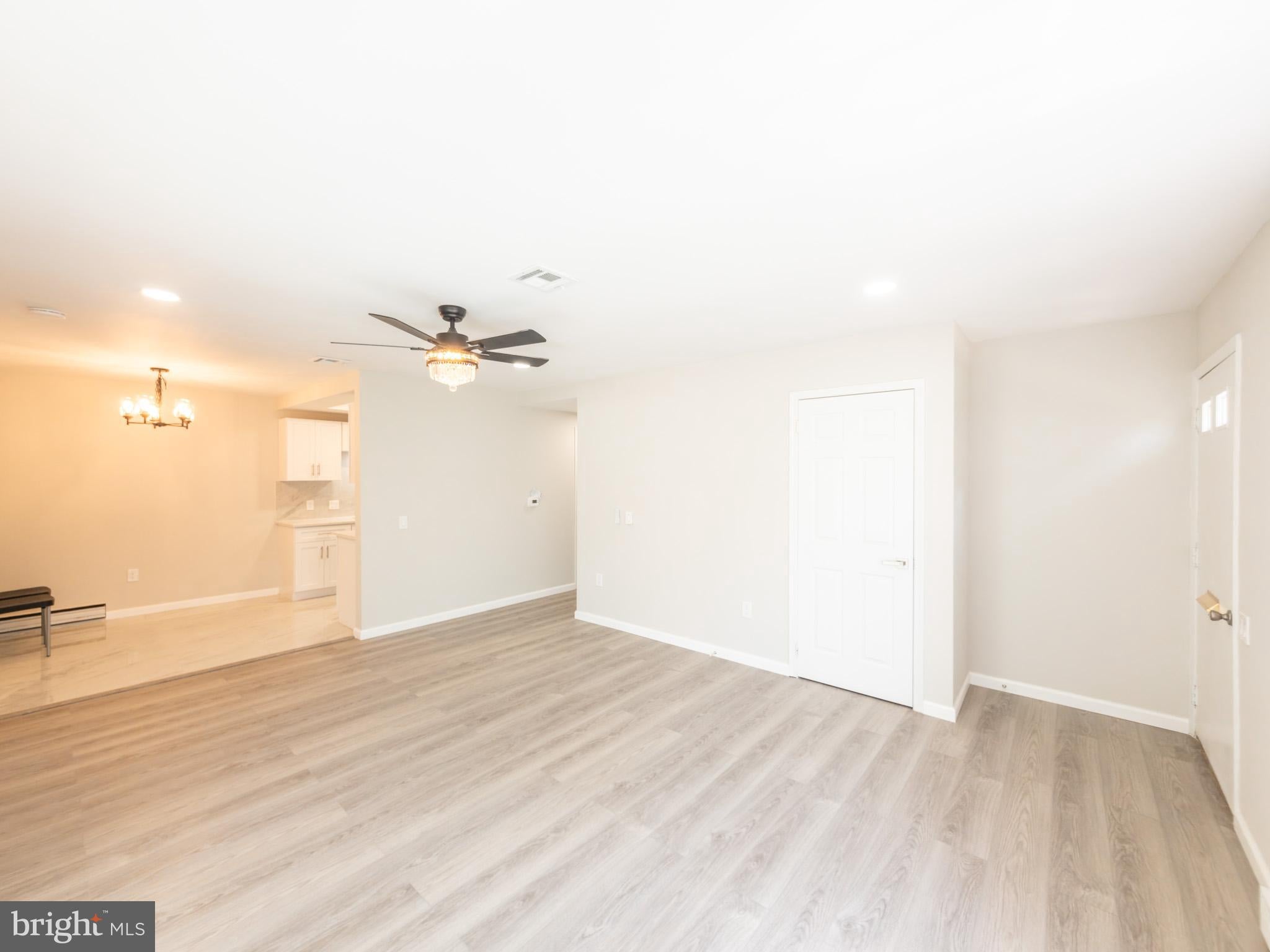 140 PLYMOUTH LANE A