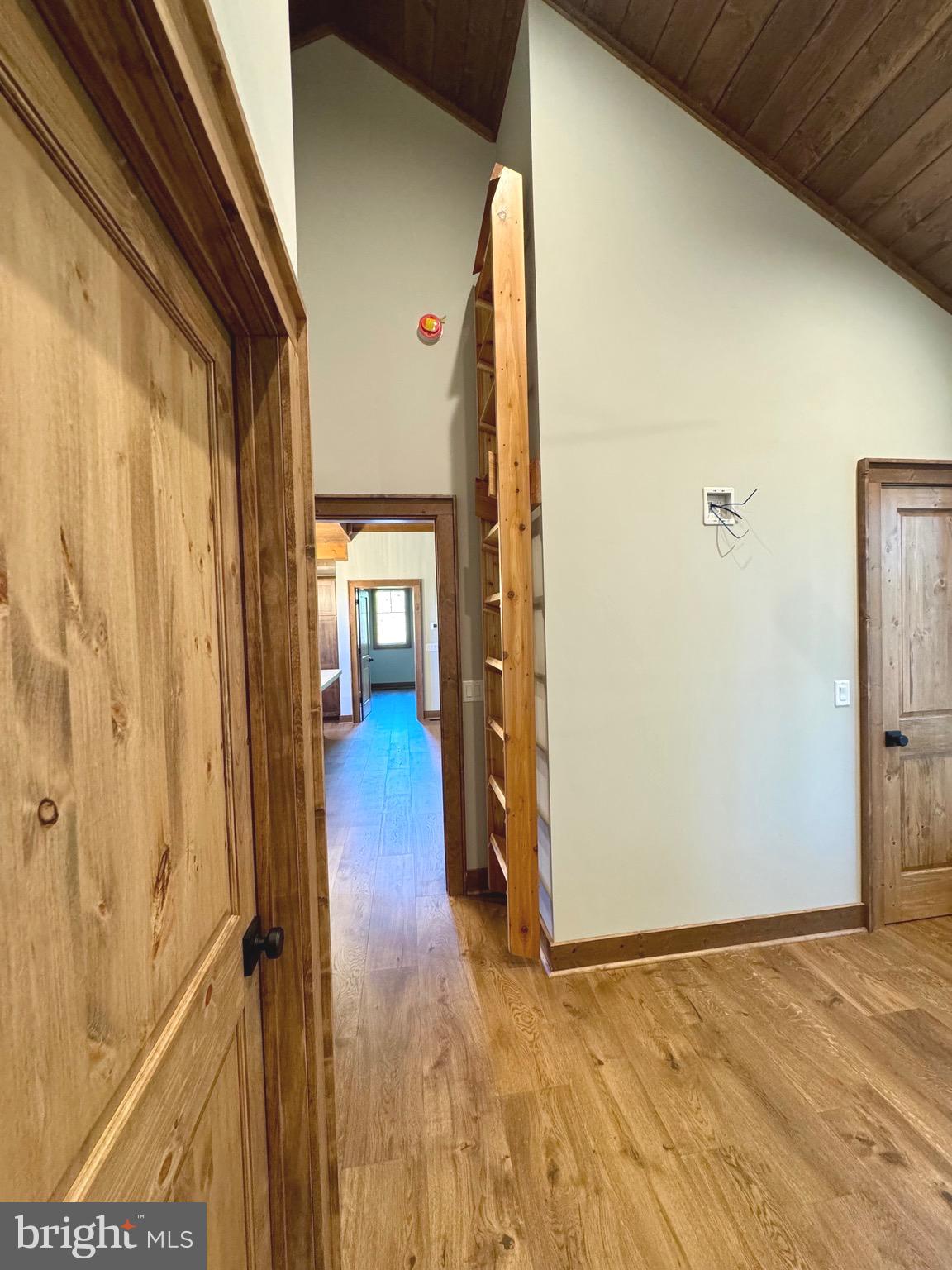 FISHER MOUNTAIN GOLF CLUB & RESORT - Residential