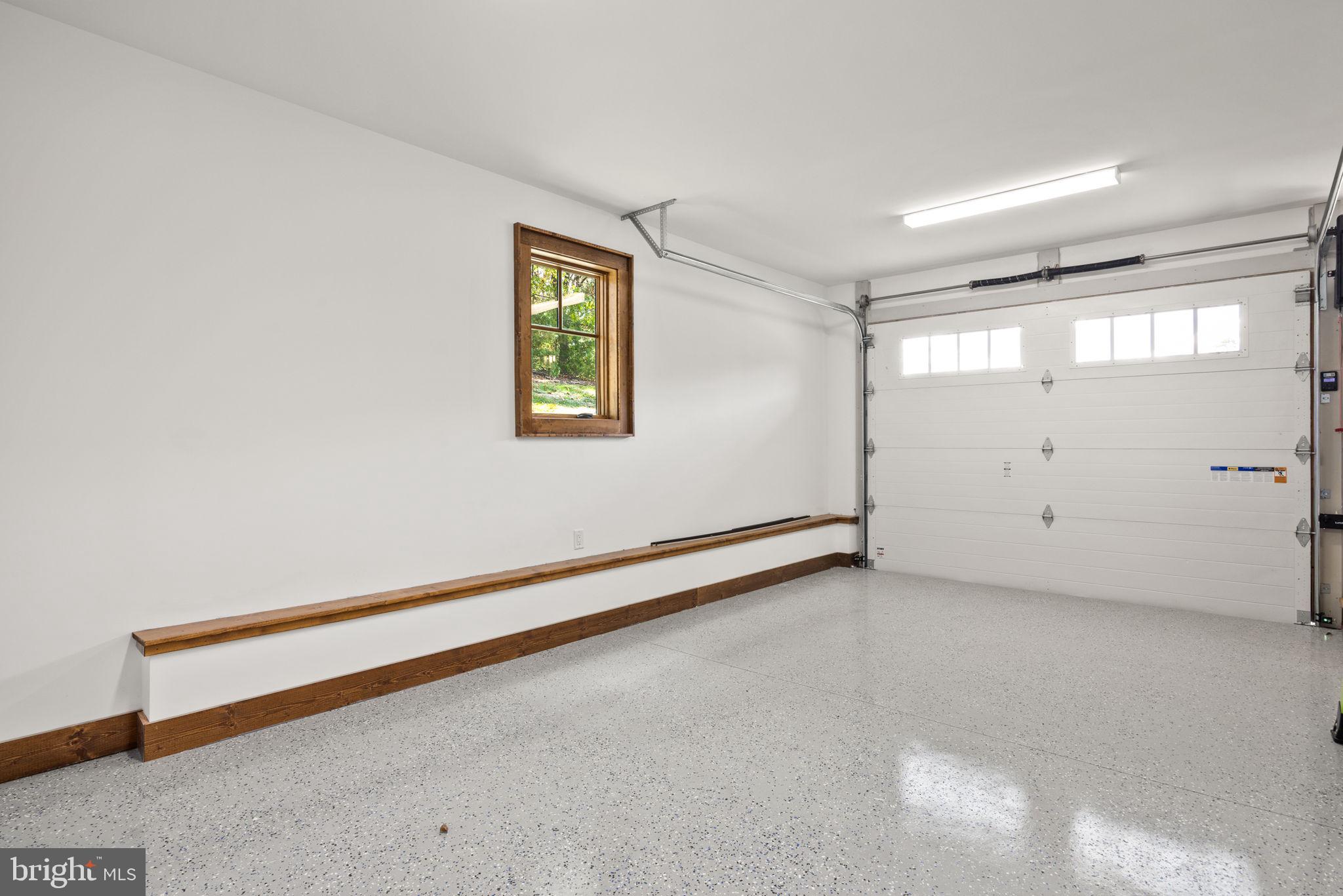 FISHER MOUNTAIN GOLF CLUB & RESORT - Residential