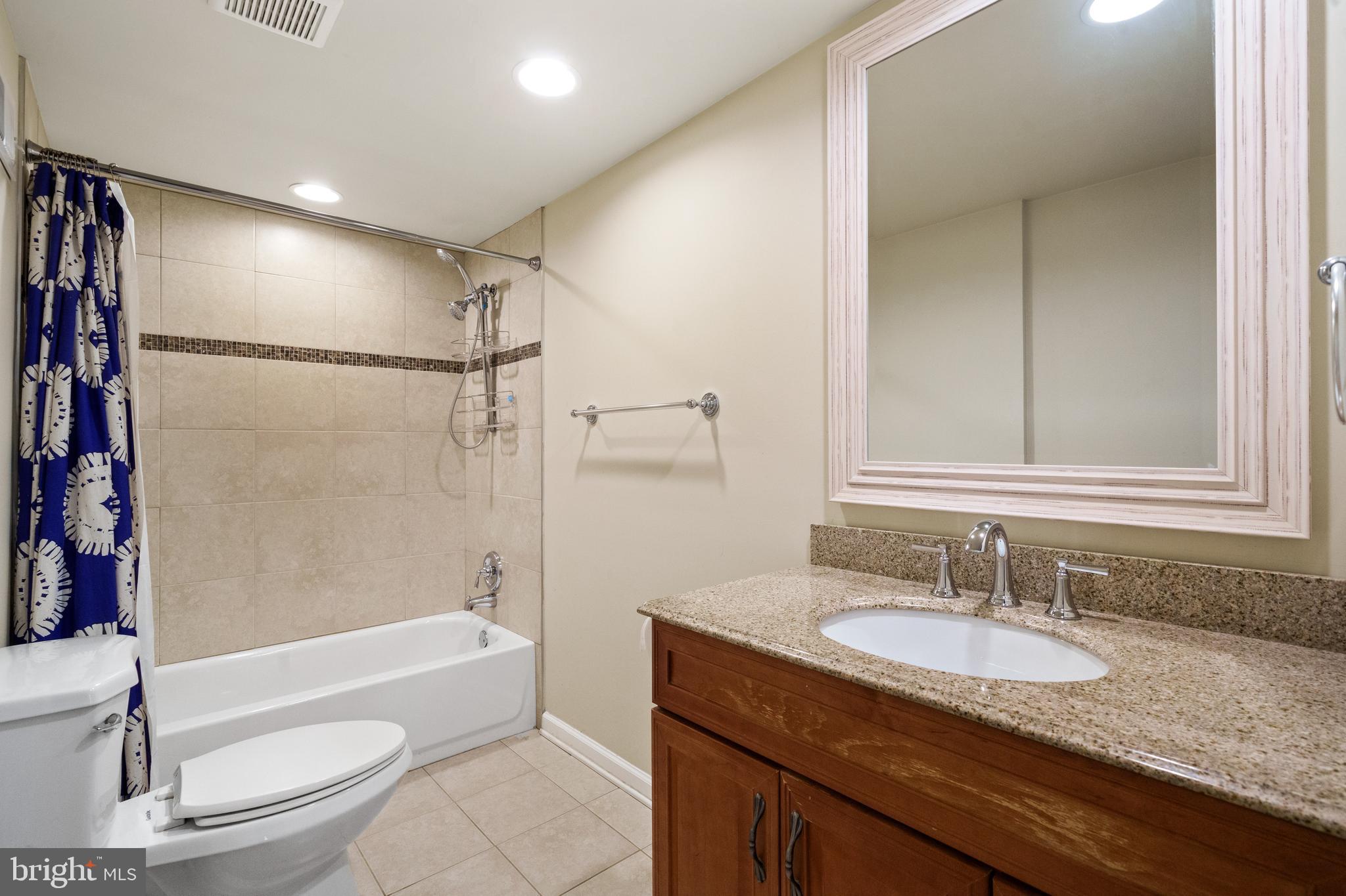 WINDSOR ESTATES - Residential