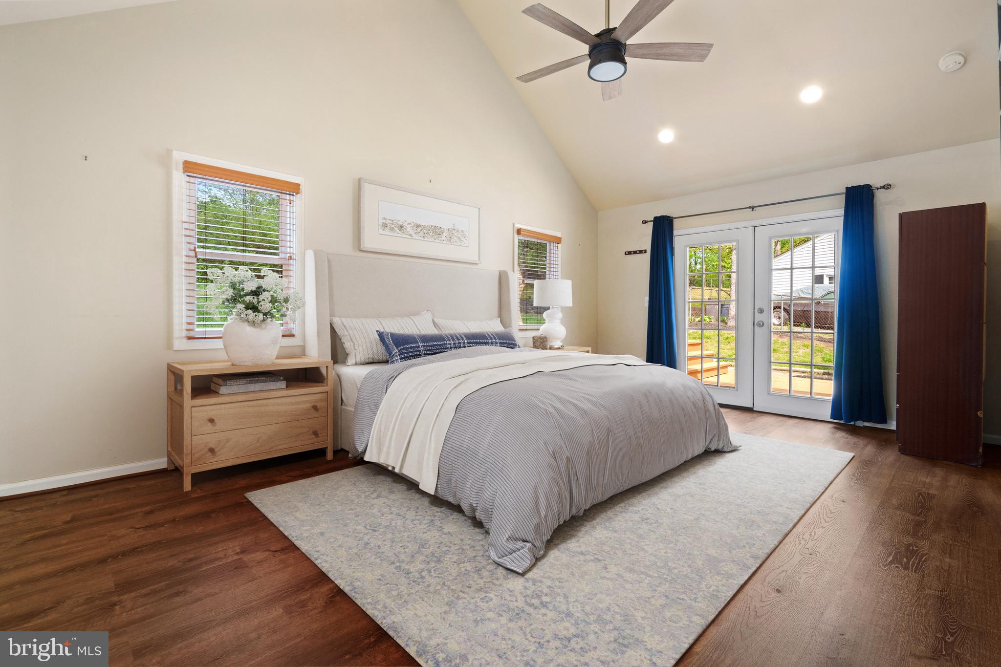 WINDSOR ESTATES - Residential