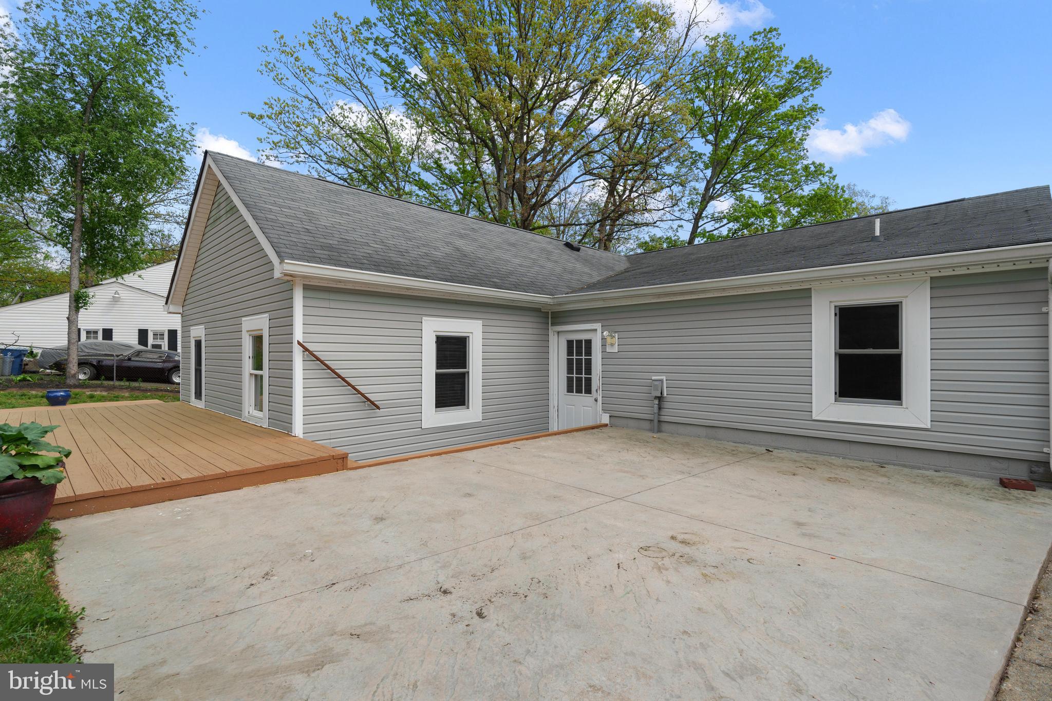 WINDSOR ESTATES - Residential