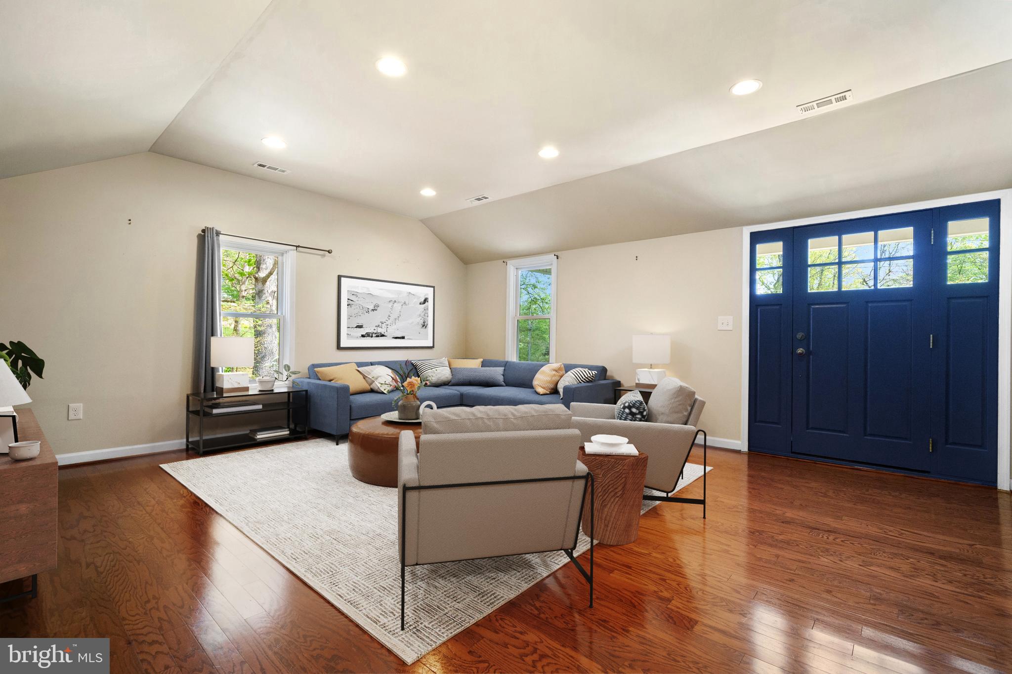 WINDSOR ESTATES - Residential