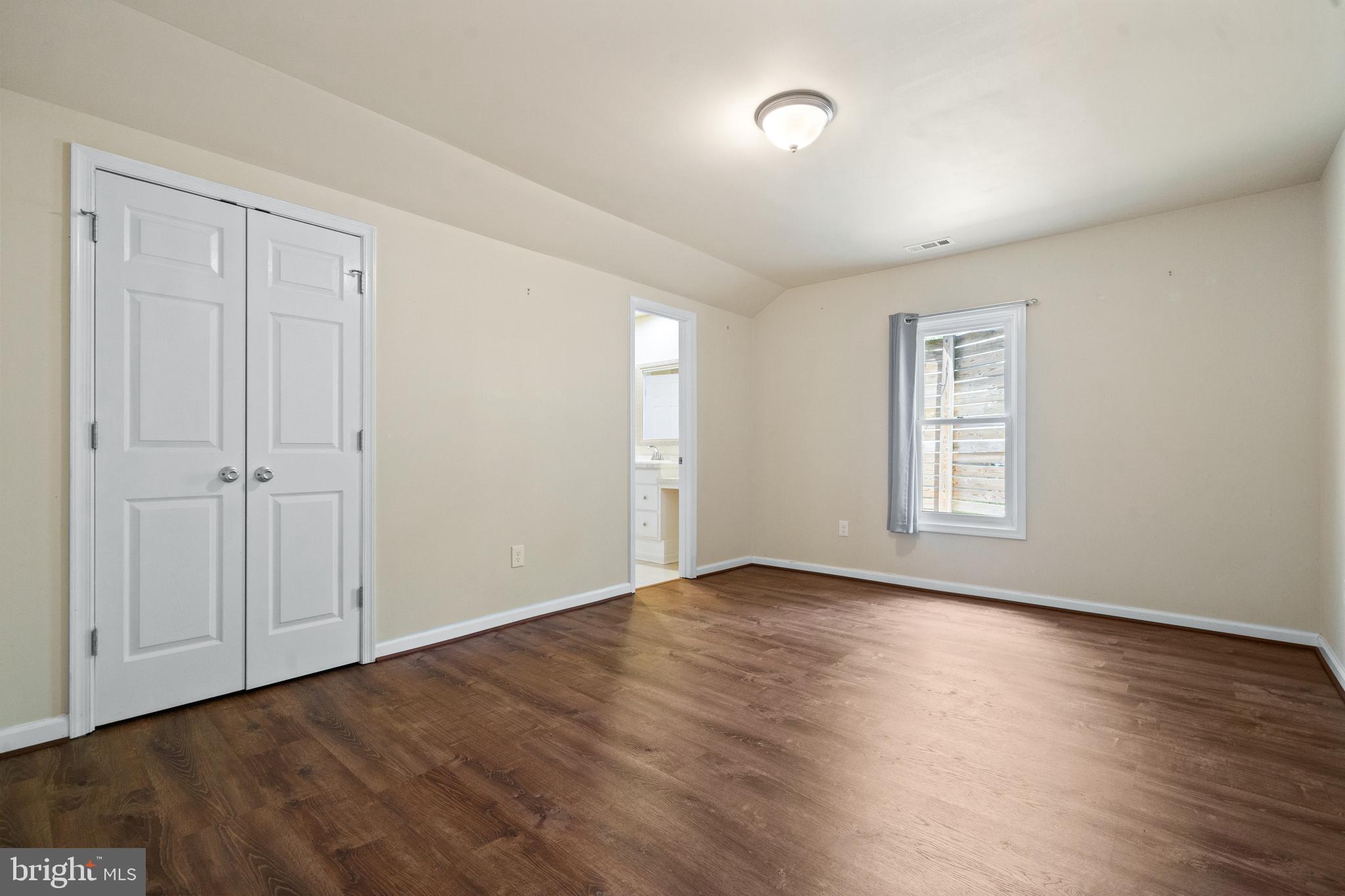 WINDSOR ESTATES - Residential