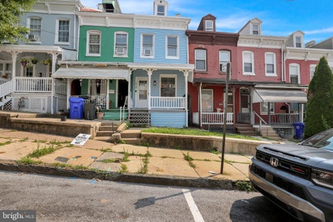 Townhouse For Sale - 1218 Green Street<br/> Berks County, READING, PA 19604