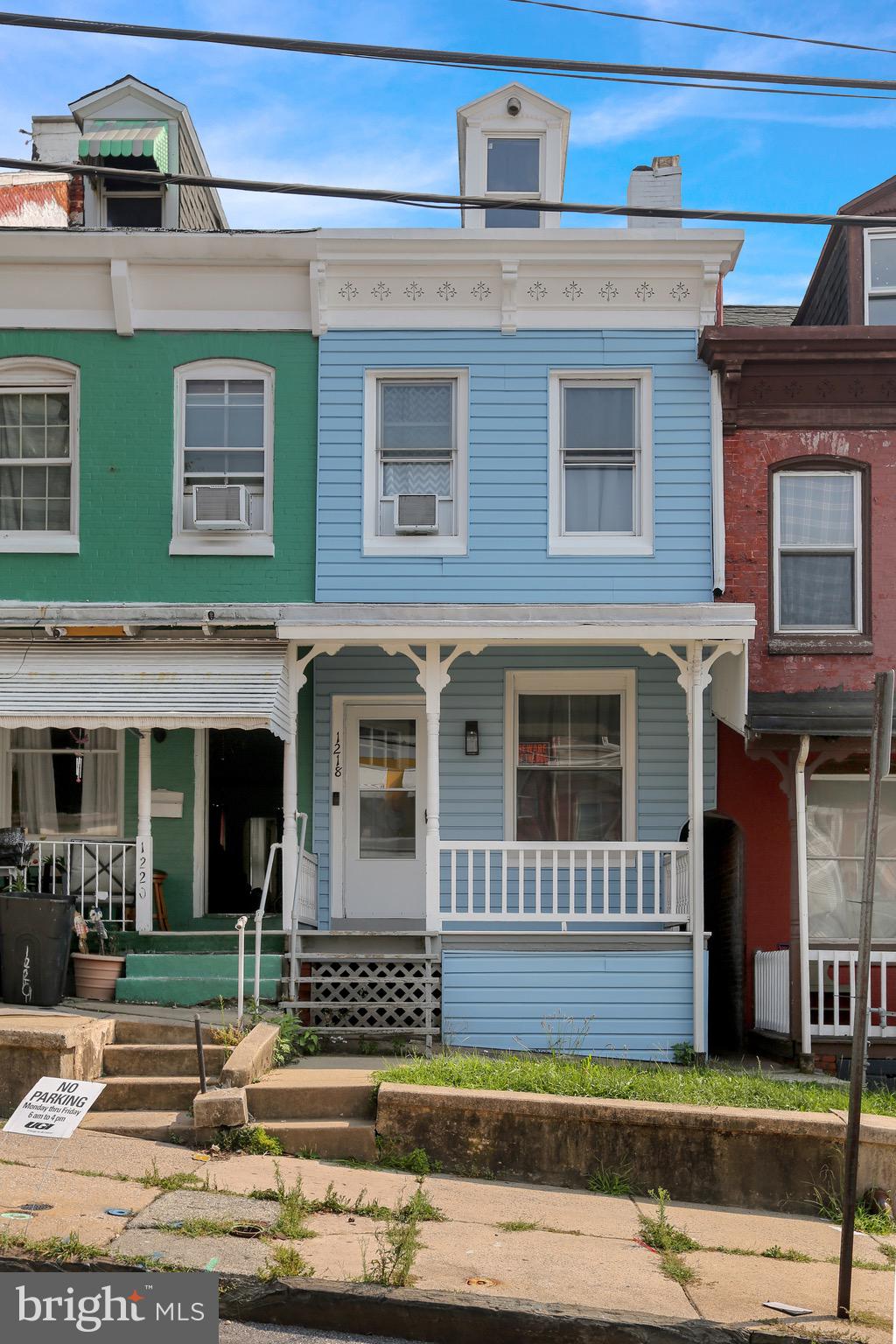 1218 GREEN STREET