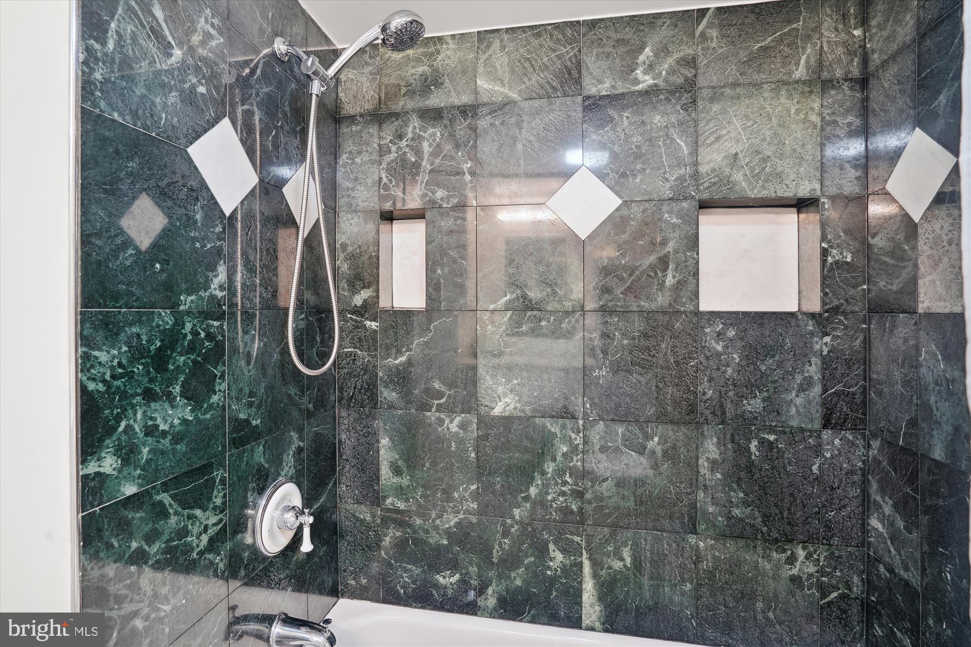 CHERRY GLEN CONDOS - Residential