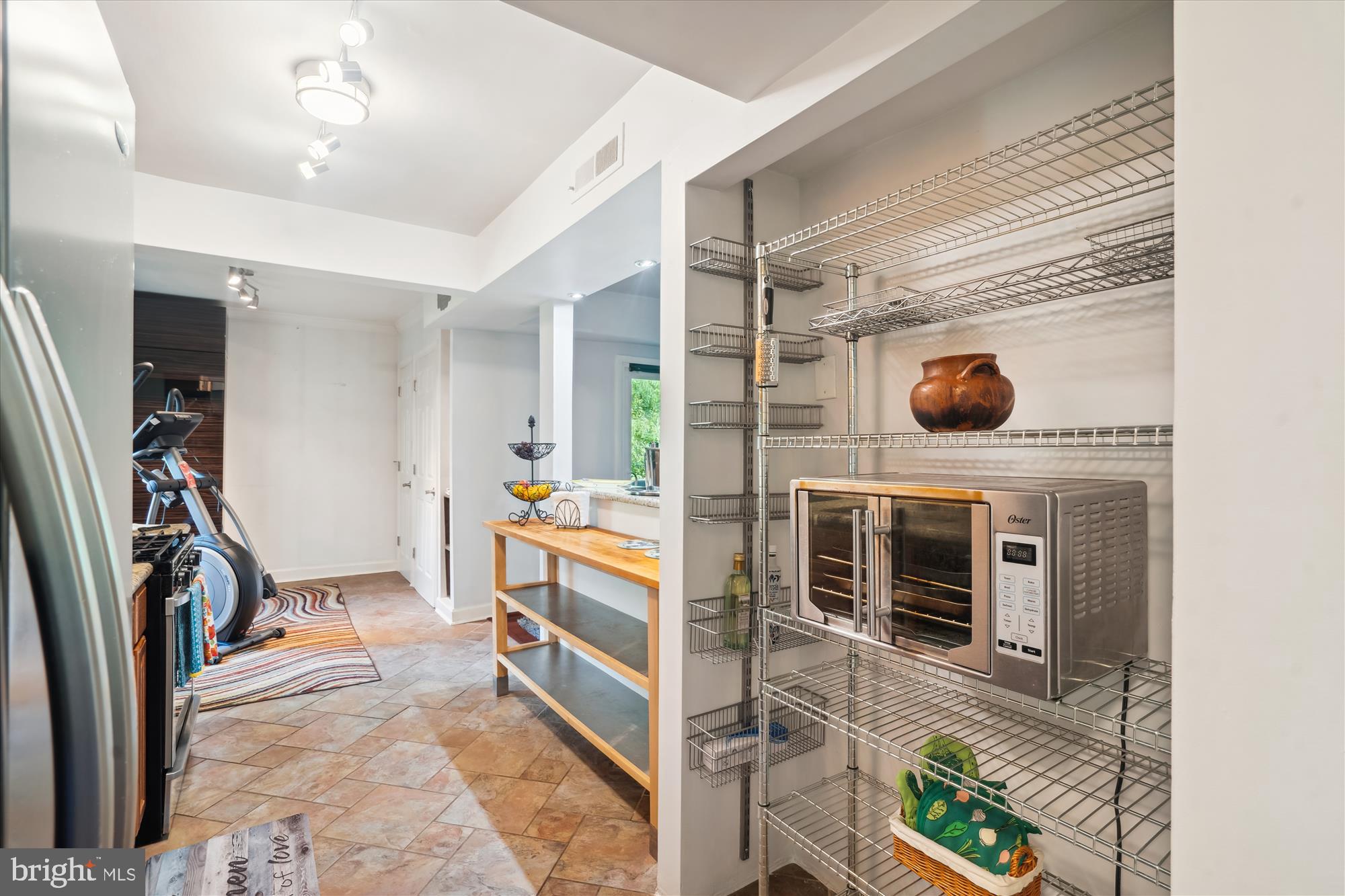 CHERRY GLEN CONDOS - Residential